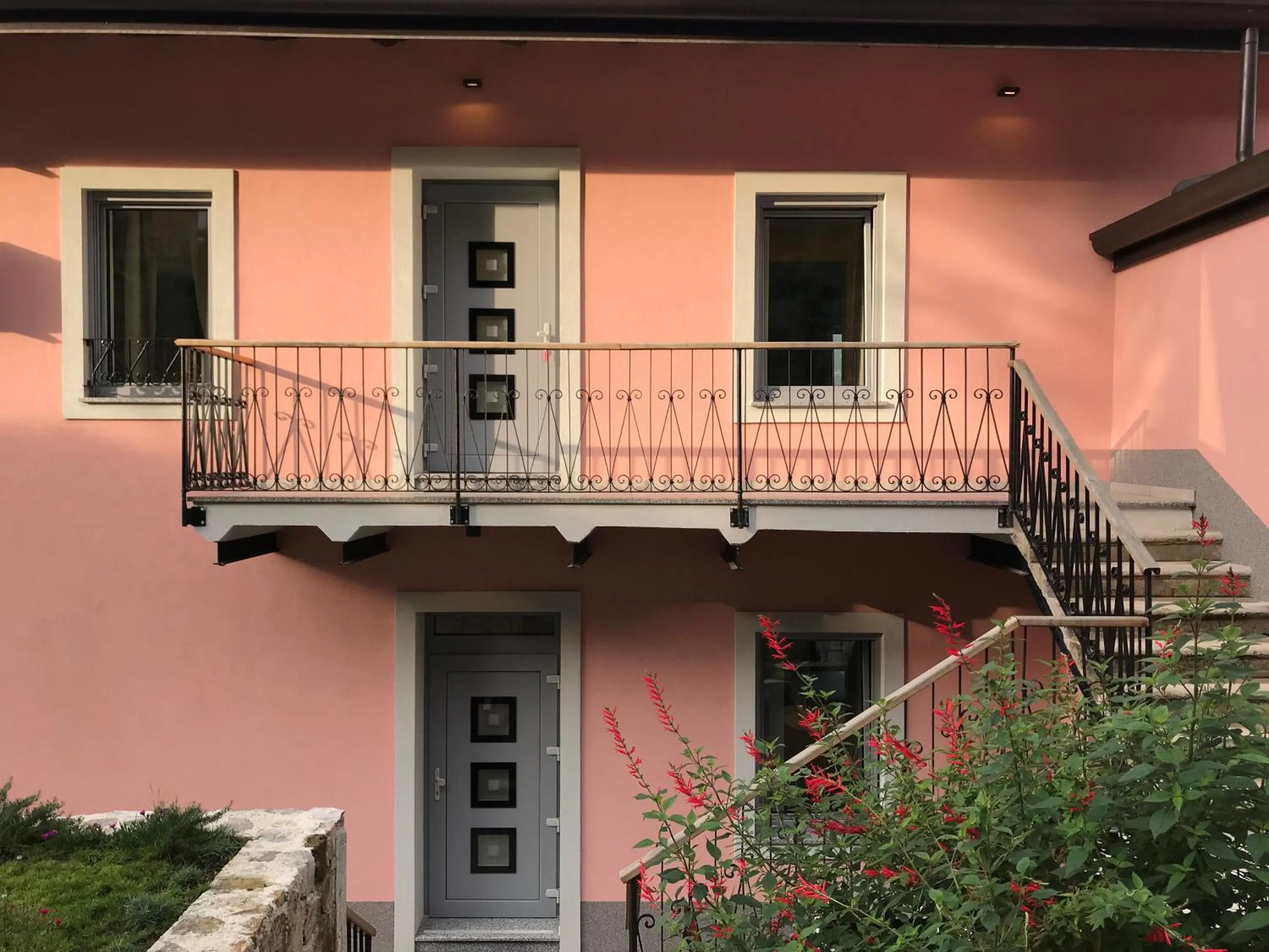 Property building in Vila Burbonka