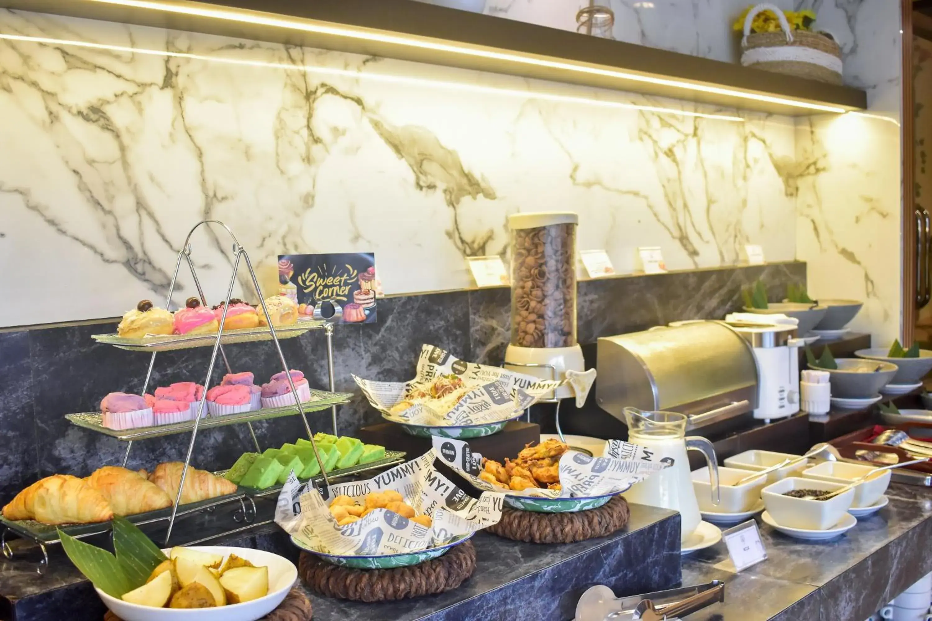 Restaurant/places to eat in Hotel 88 Embong Kenongo - Kayun By WH Restaurant/places to eat in Hotel 88 Embong Kenongo - Kayun By WH