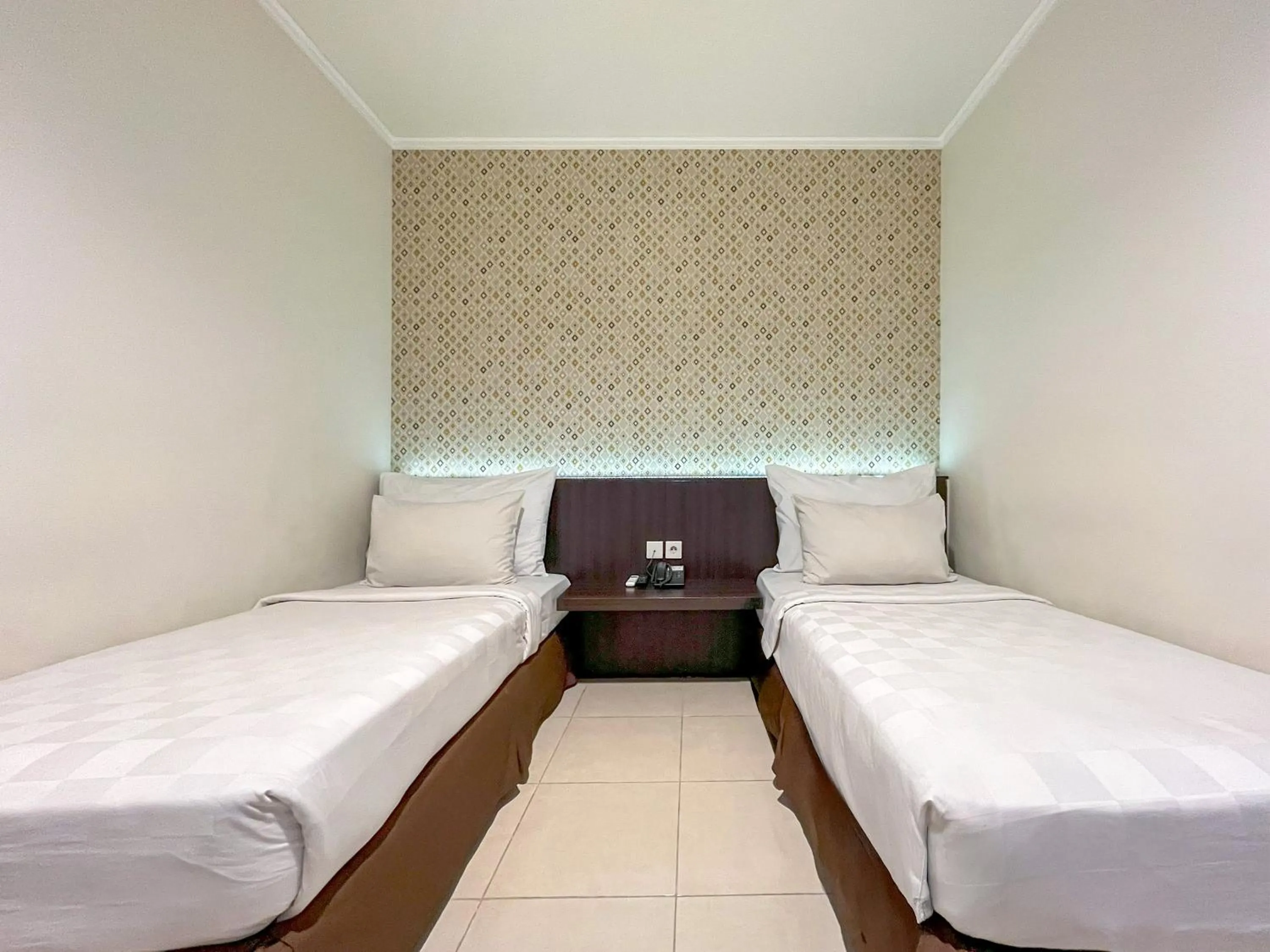 Bed in Hotel 88 Embong Kenongo - Kayun By WH