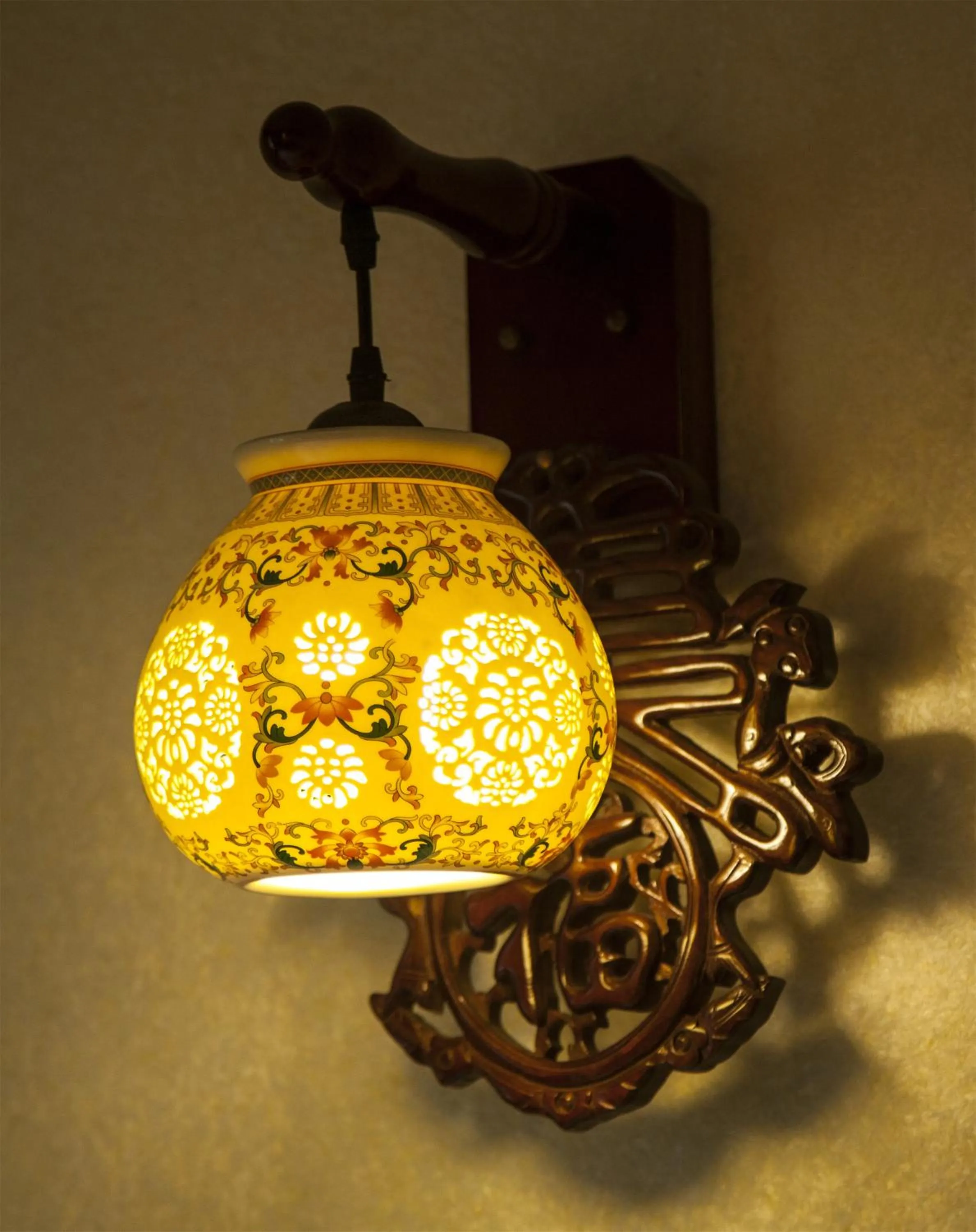 Decorative detail in Pingyao Ji Family Courtyard Inn