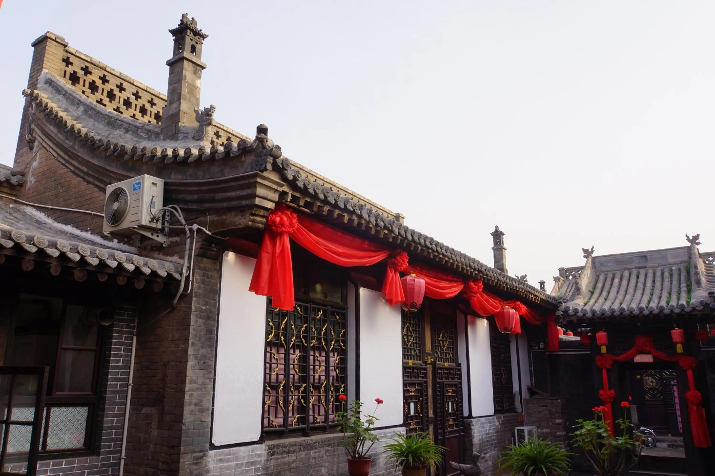 Property building in Pingyao Ji Family Courtyard Inn