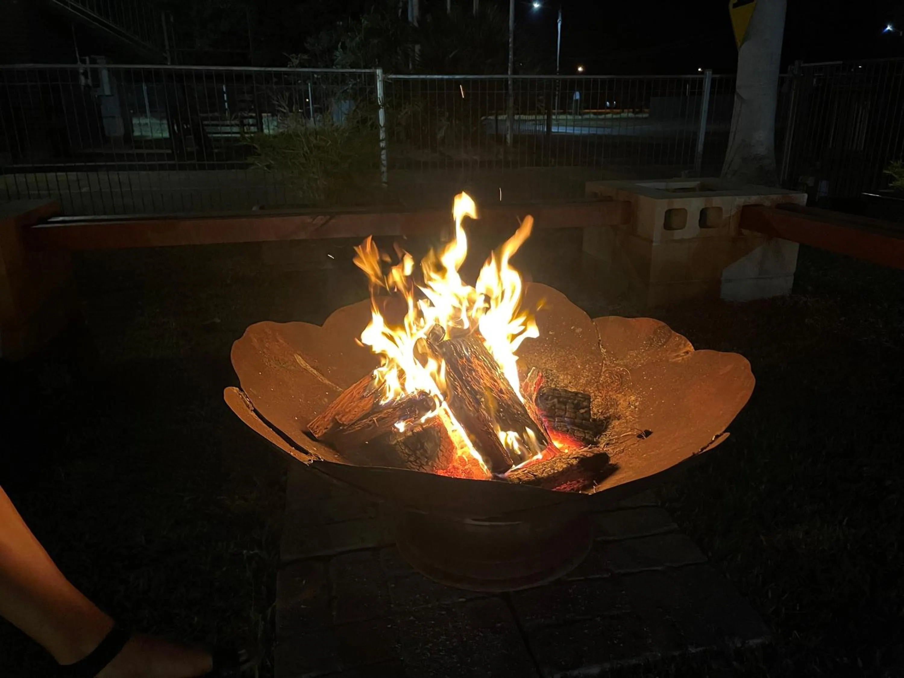 flat iron in Pine Tree Motel