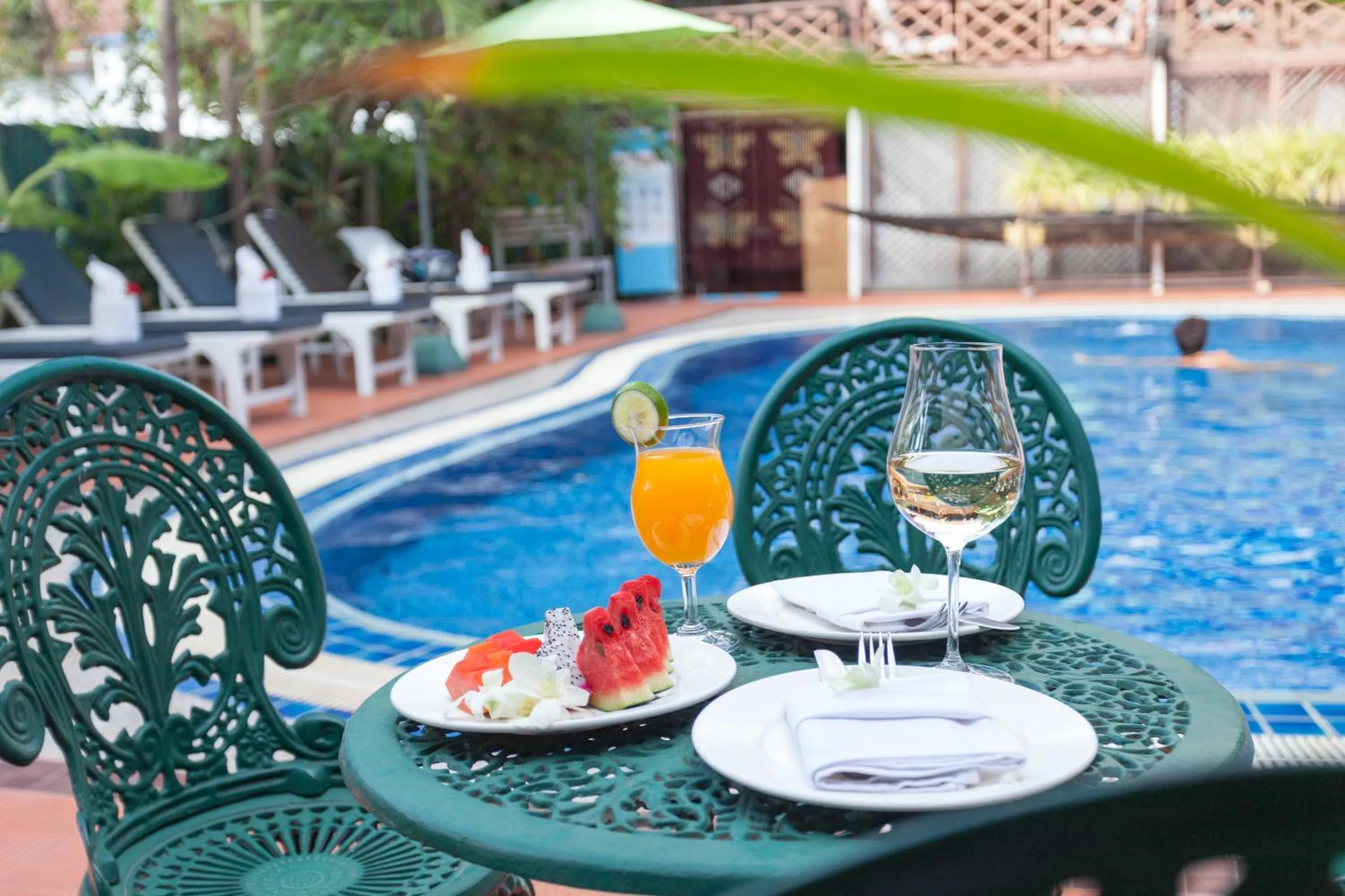 Swimming pool in Chandara Boutique Hotel