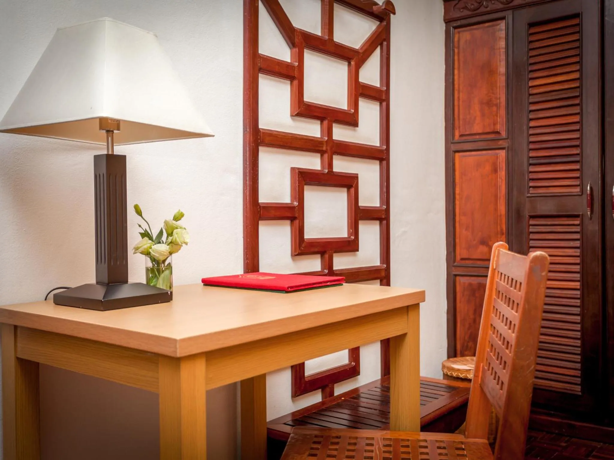 Seating area in Chandara Boutique Hotel