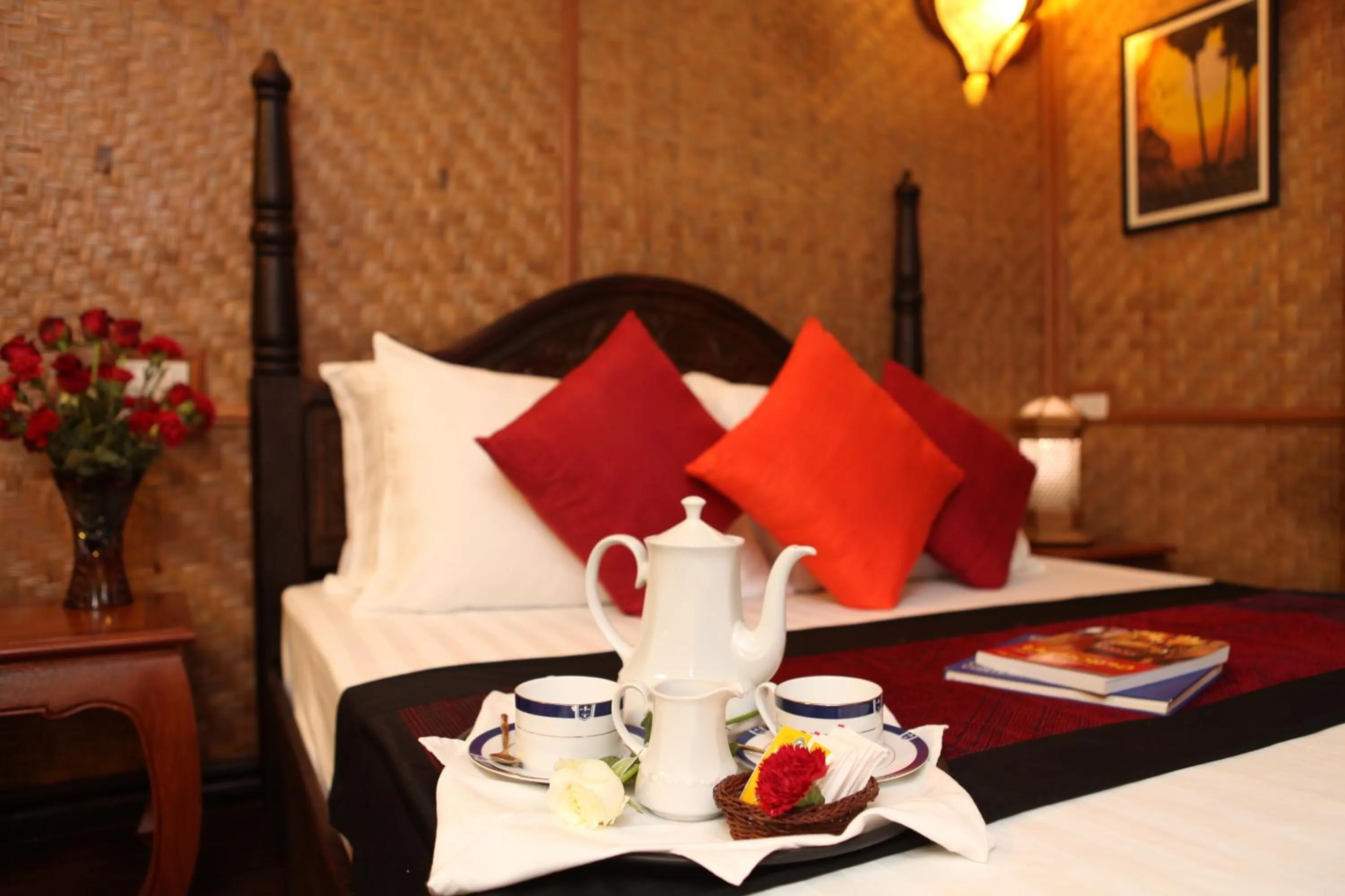 Bed in Chandara Boutique Hotel