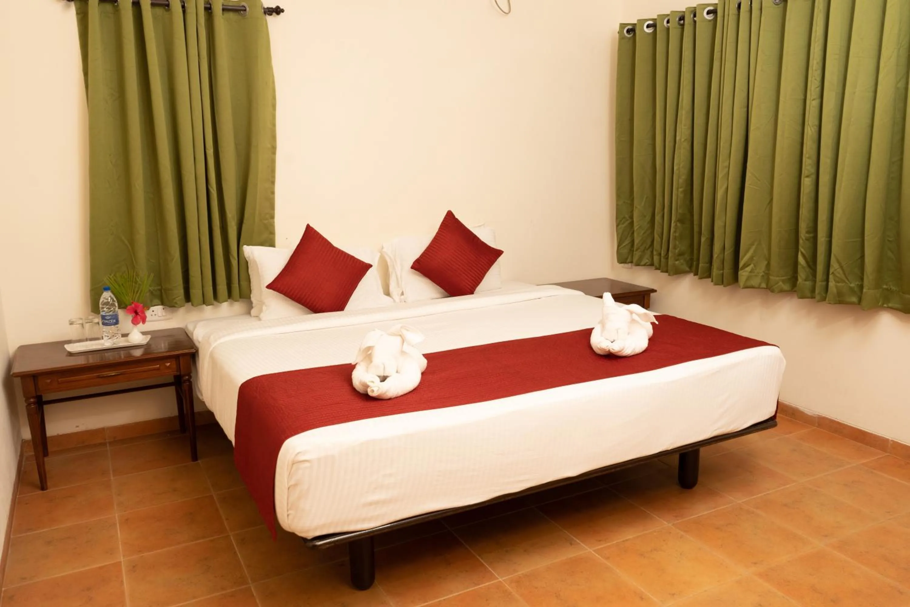 Bed in Jasminn Hotel - AM Hotel Kollection