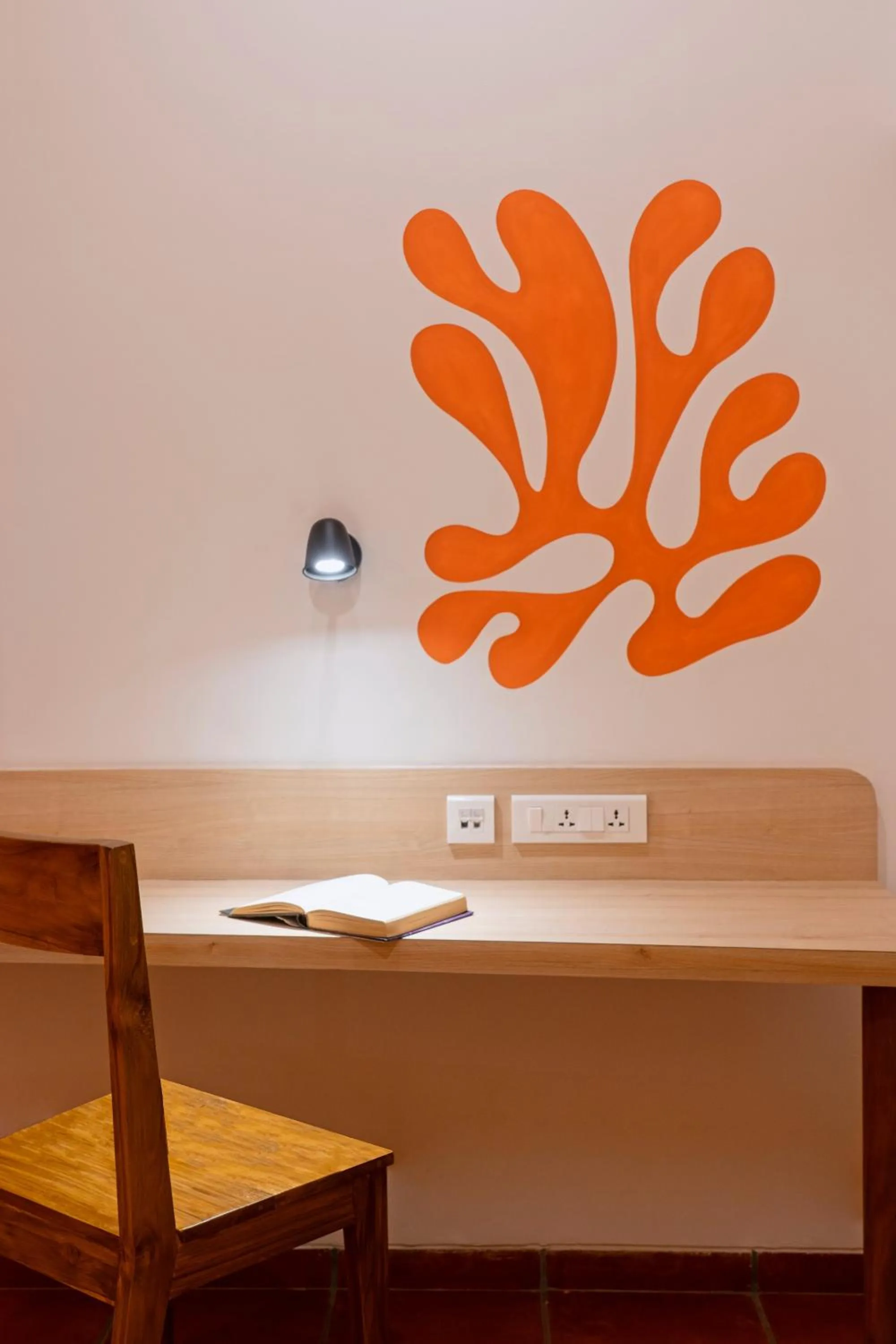 hair dresser in Jasminn Hotel - AM Hotel Kollection