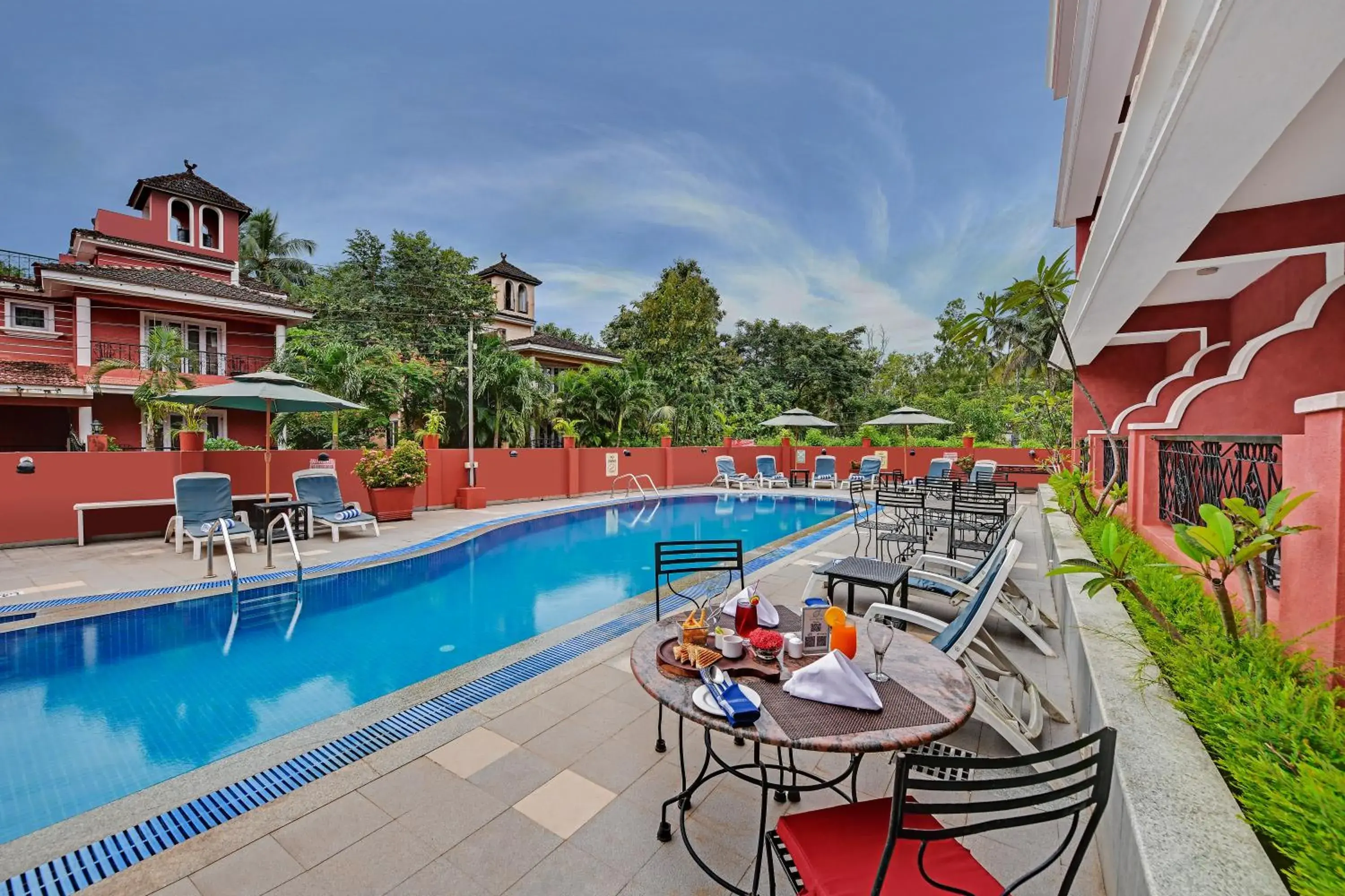 Pool view in Jasminn Hotel - AM Hotel Kollection Pool view in Jasminn Hotel - AM Hotel Kollection