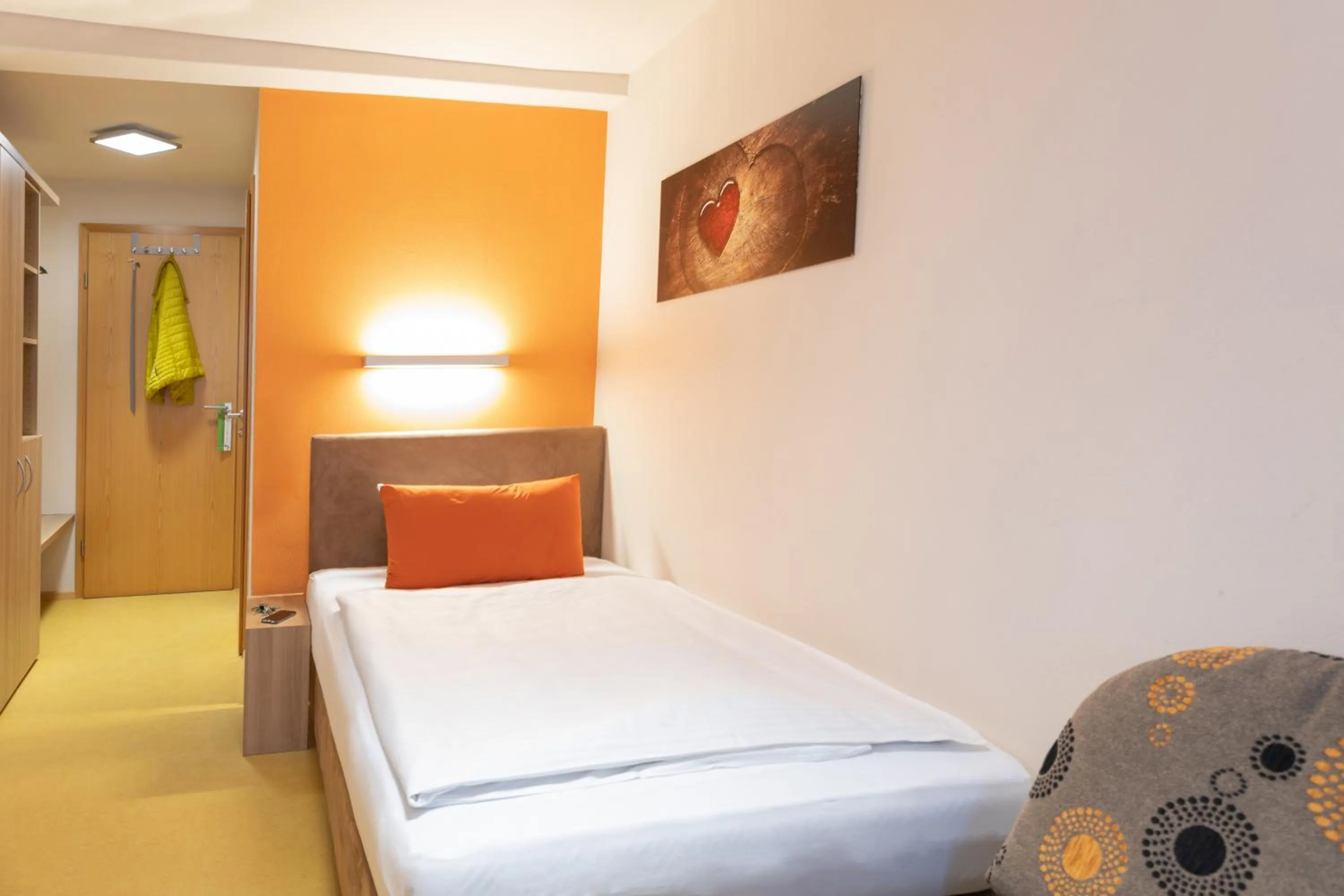 Bedroom, Bed in Landhotel Oßwald