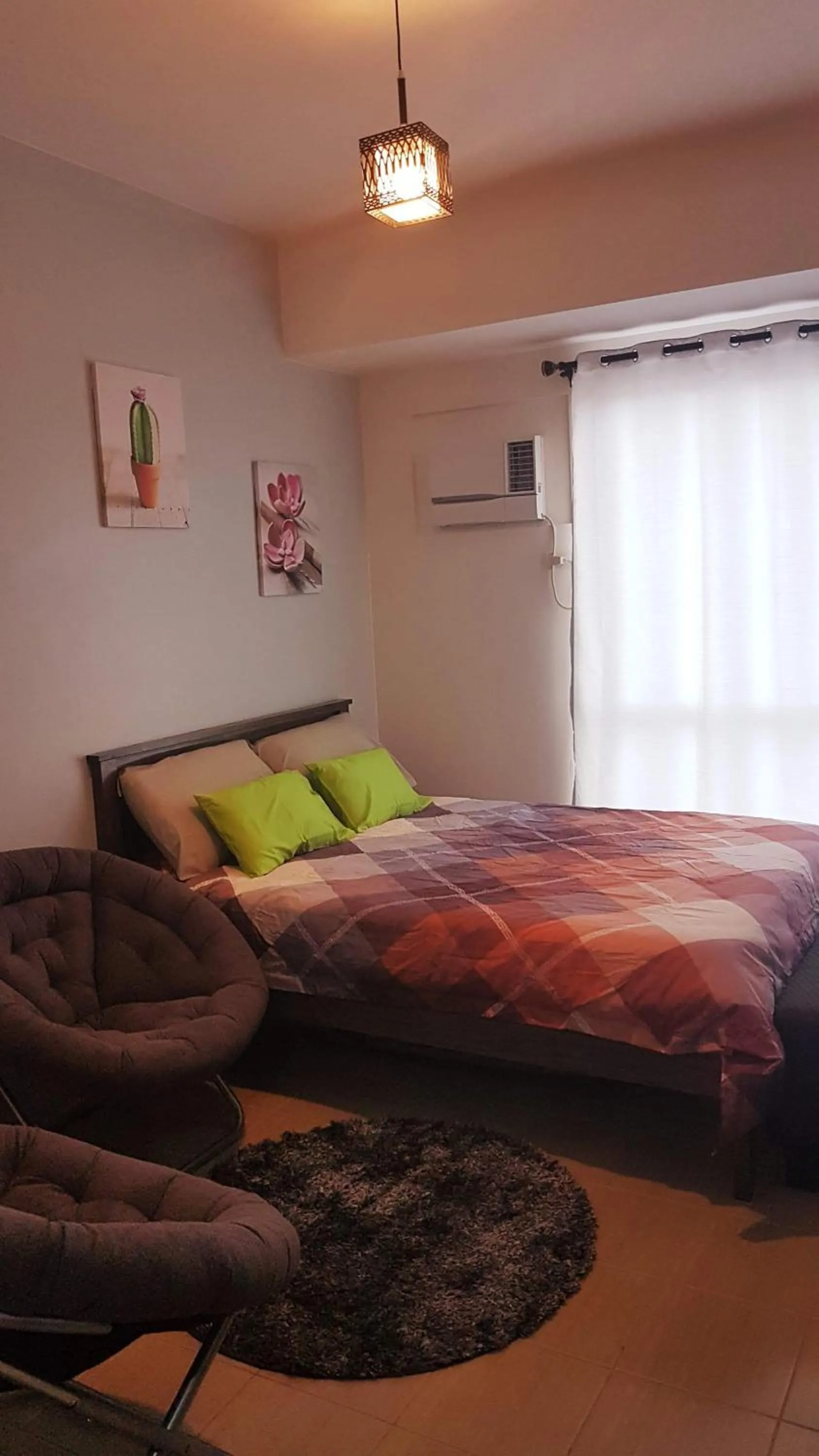 Bed in Studio Fully Furnished