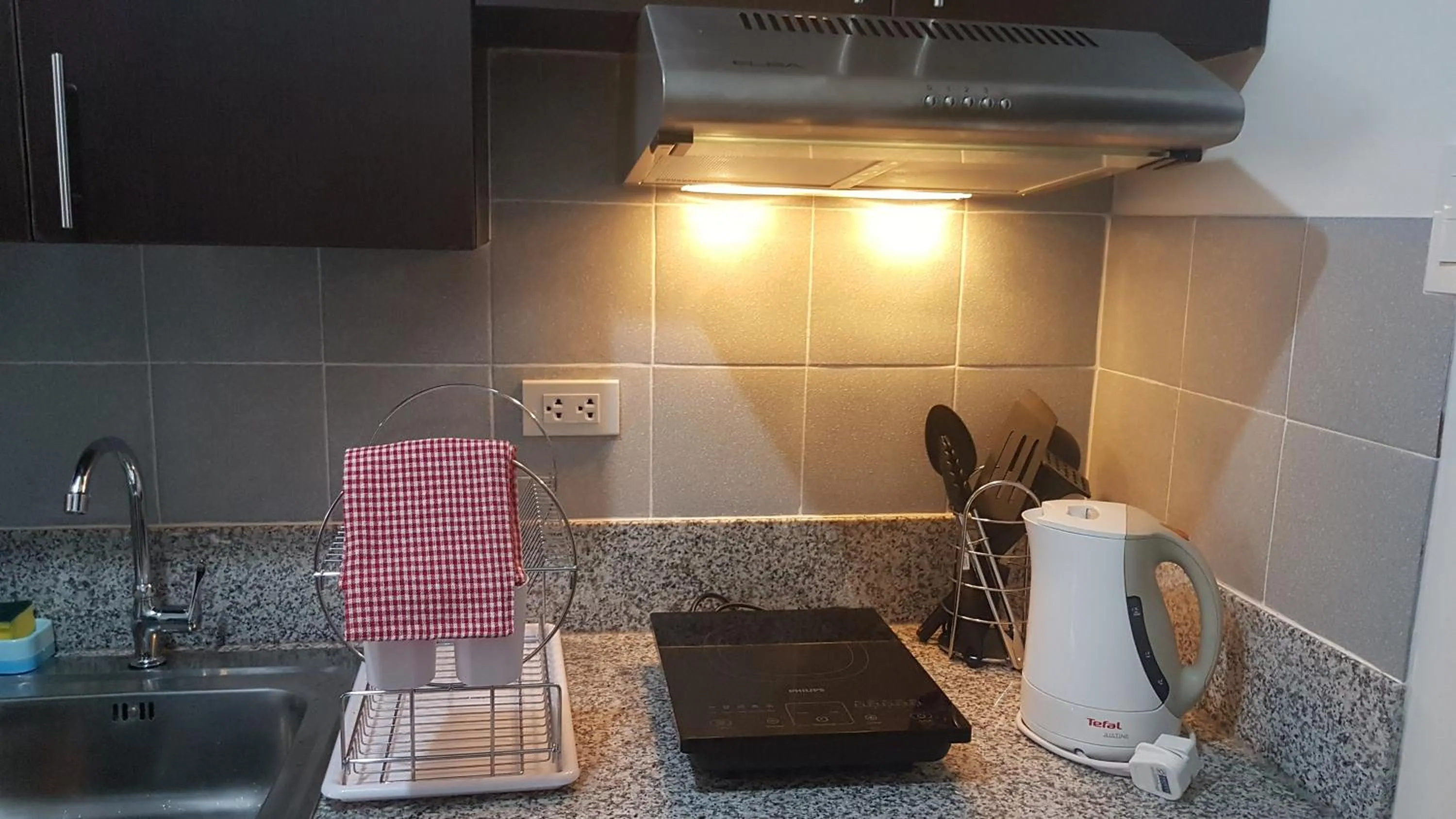 Coffee/tea facilities in Studio Fully Furnished