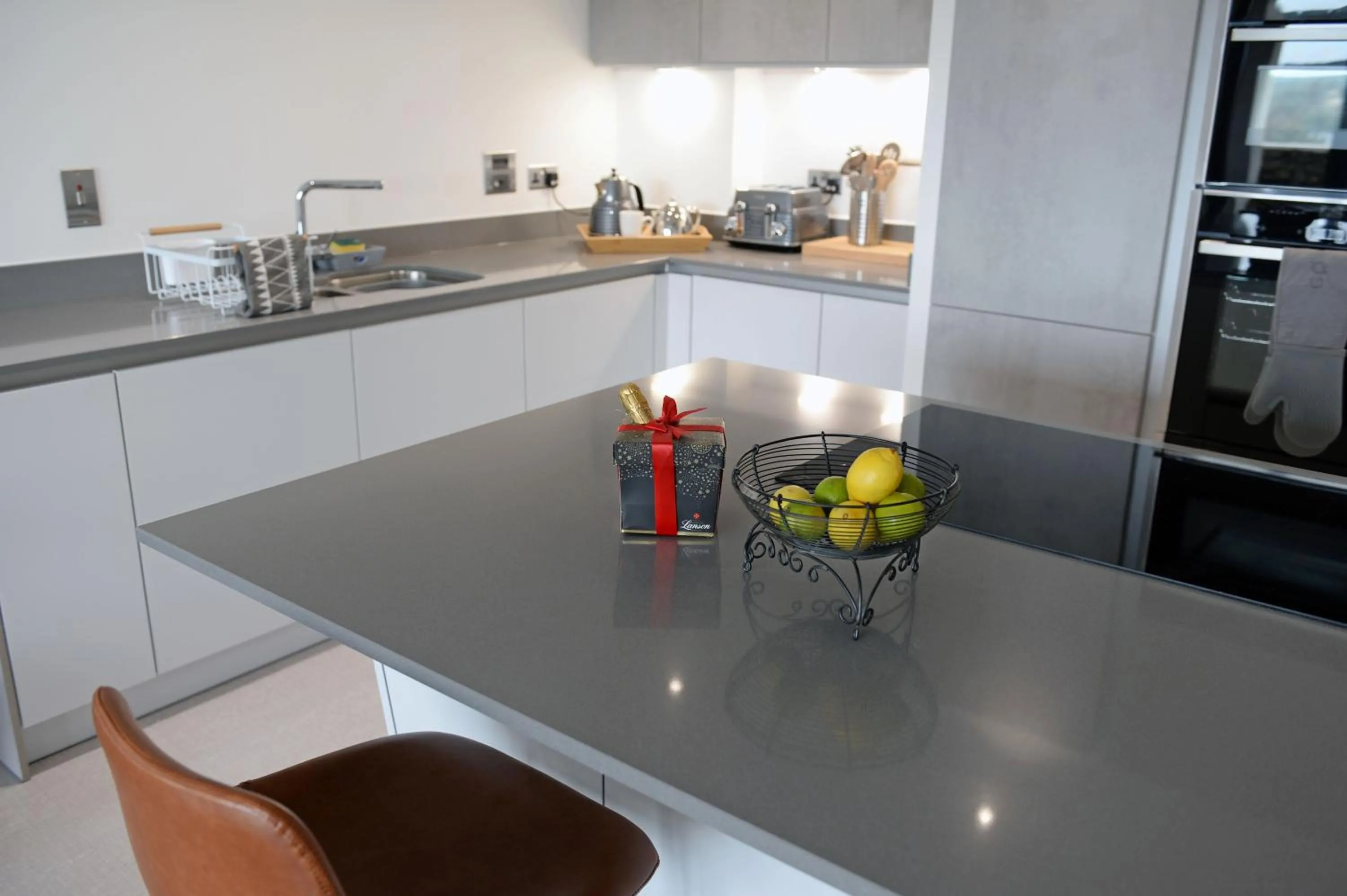 Apartment 2 Waterstone House
