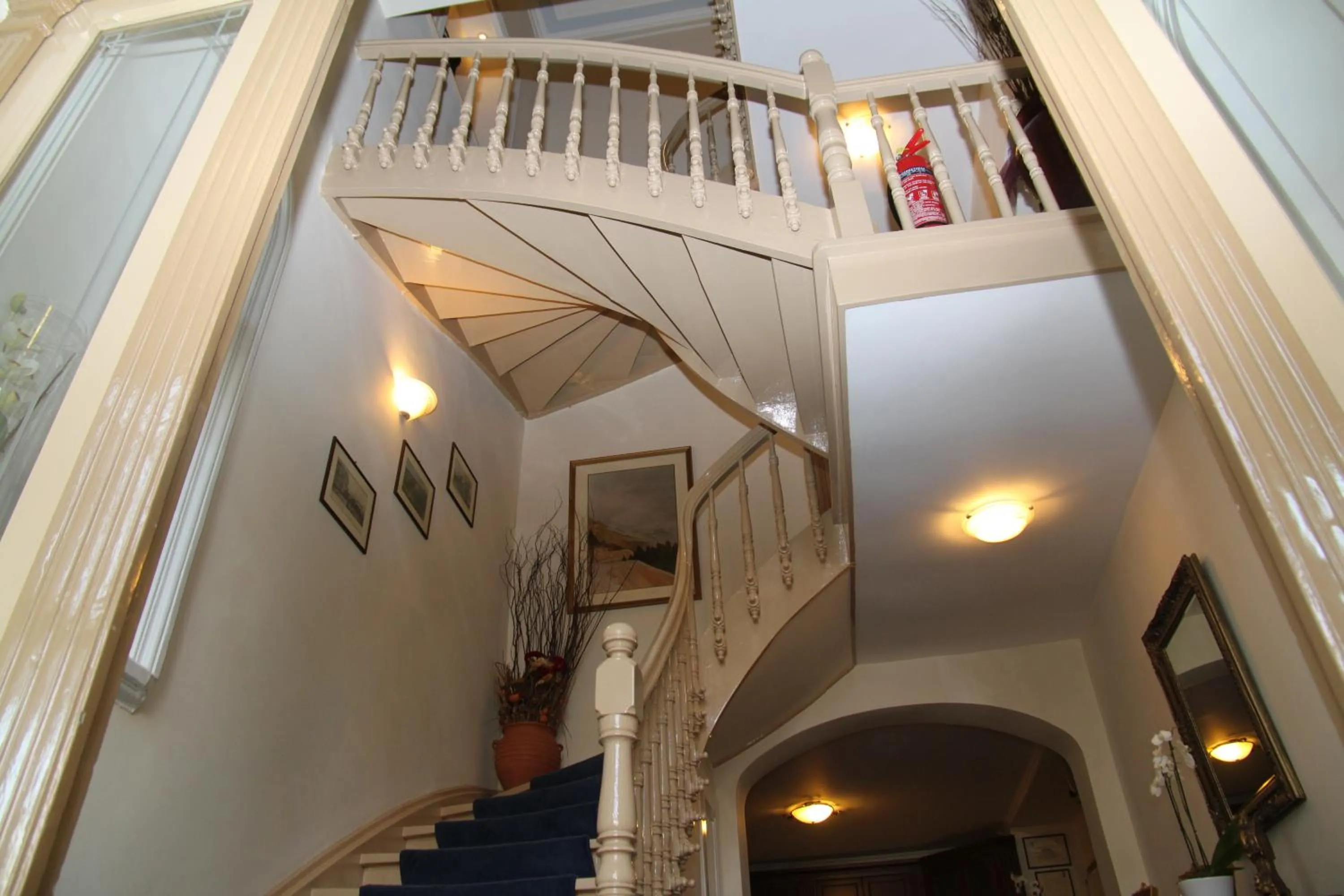 Decorative detail in Hotel Panellinion