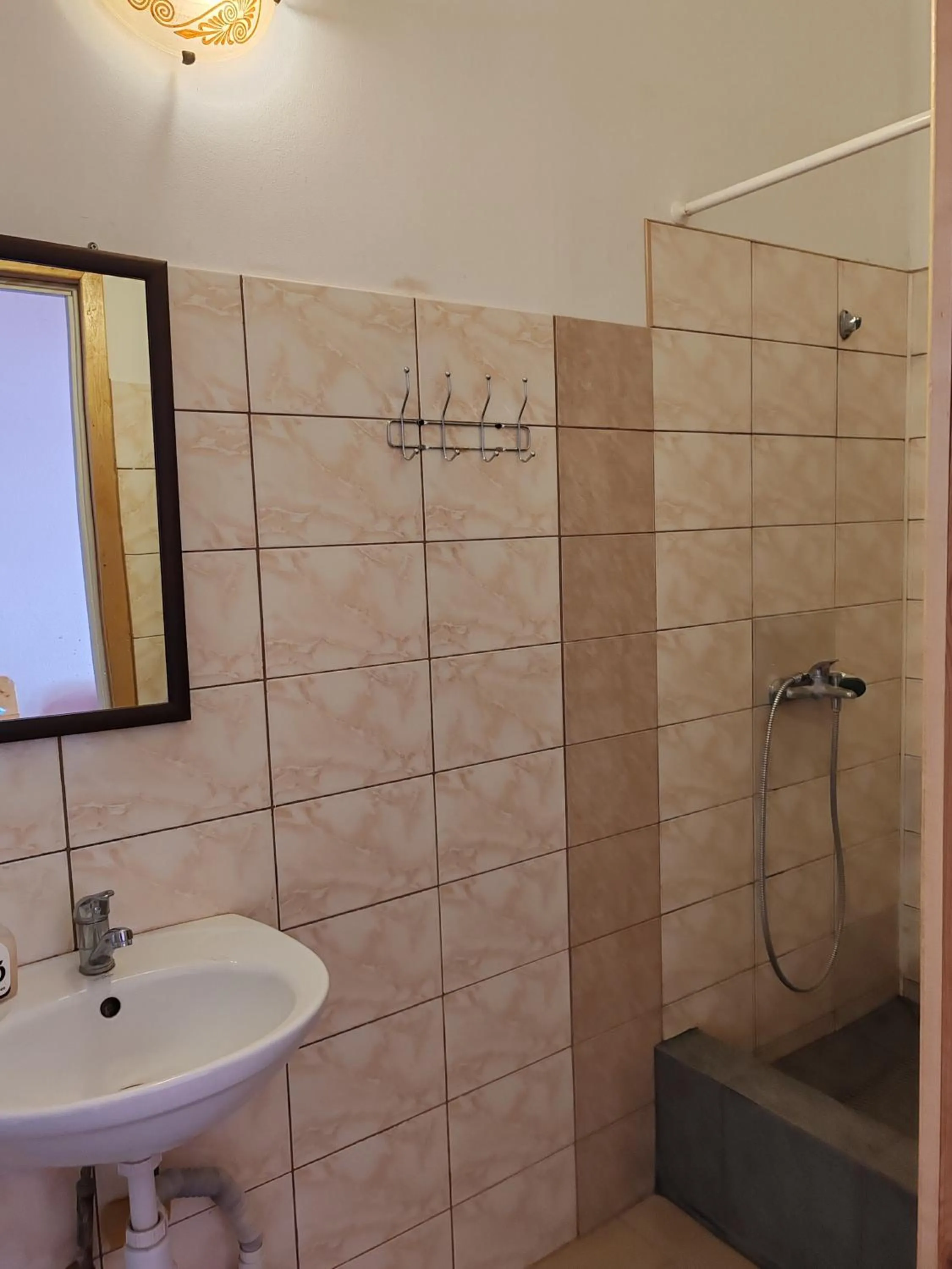 Shower in Hotel Ludza