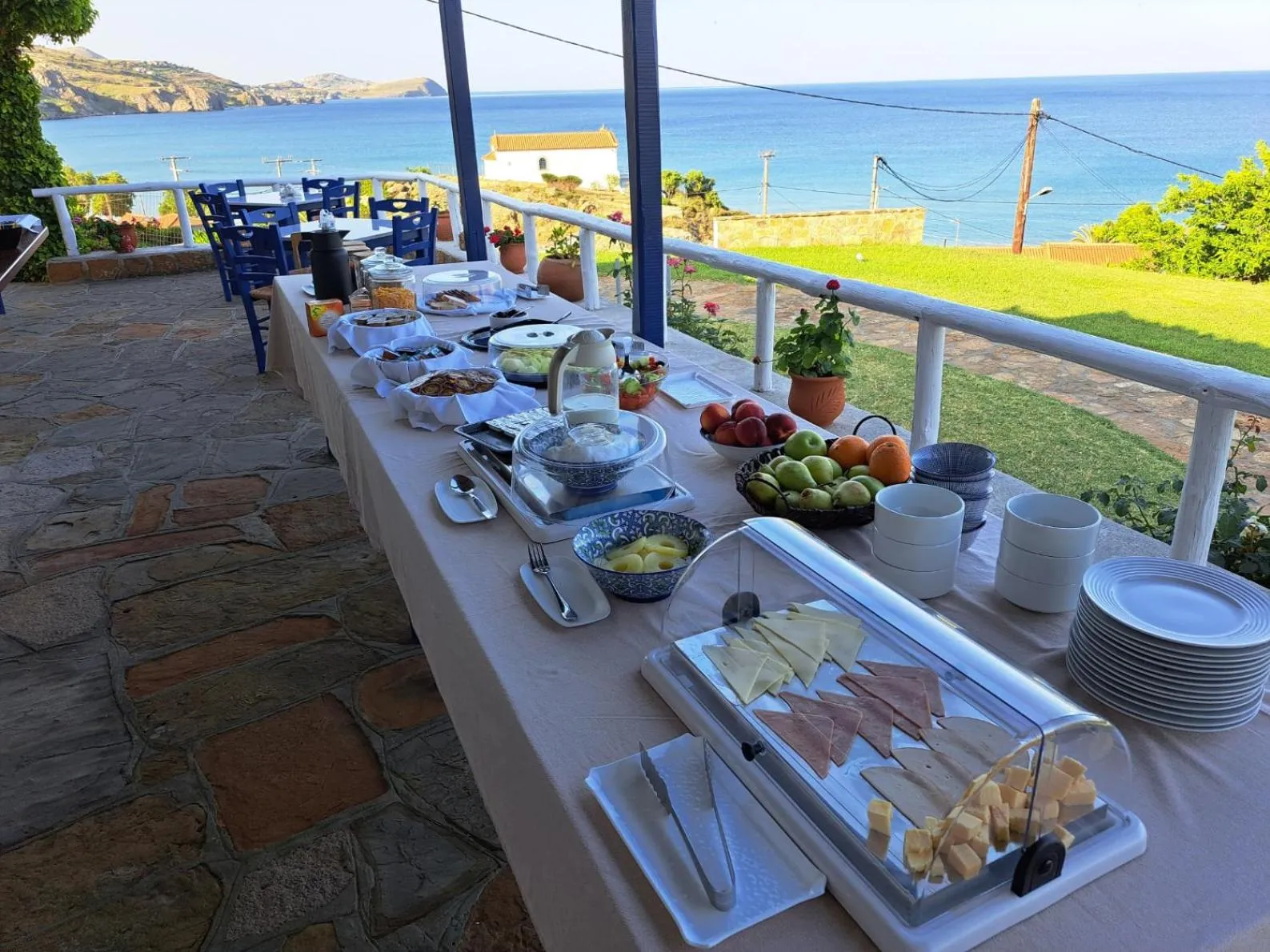 Breakfast in Sunset Hotel