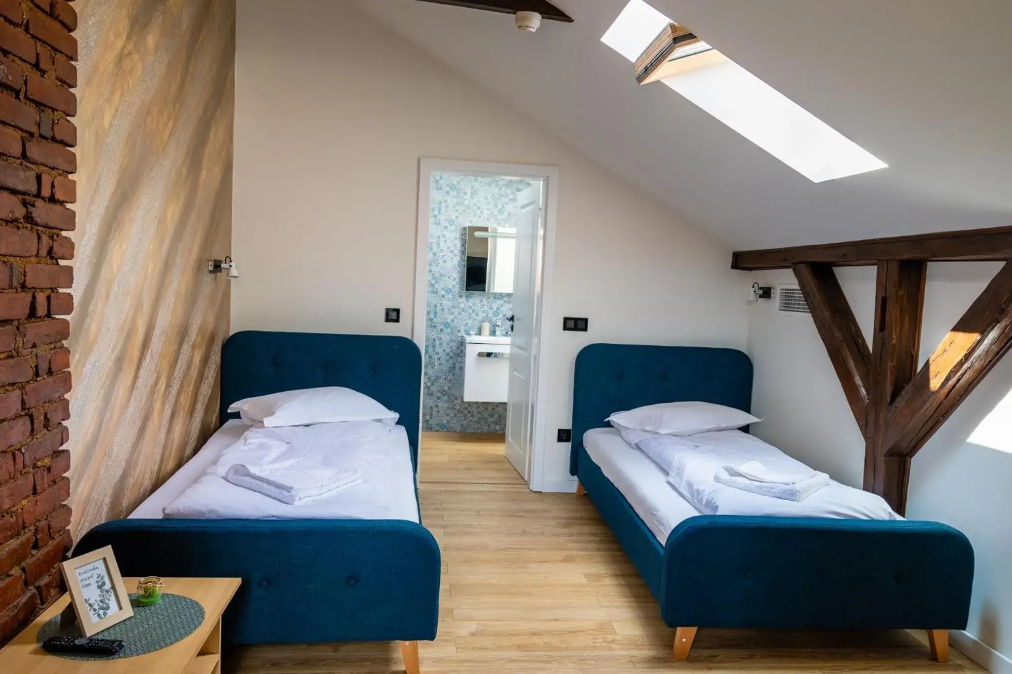 Deluxe Twin Room in Konak Sibiu Deluxe Twin Room in Konak Sibiu