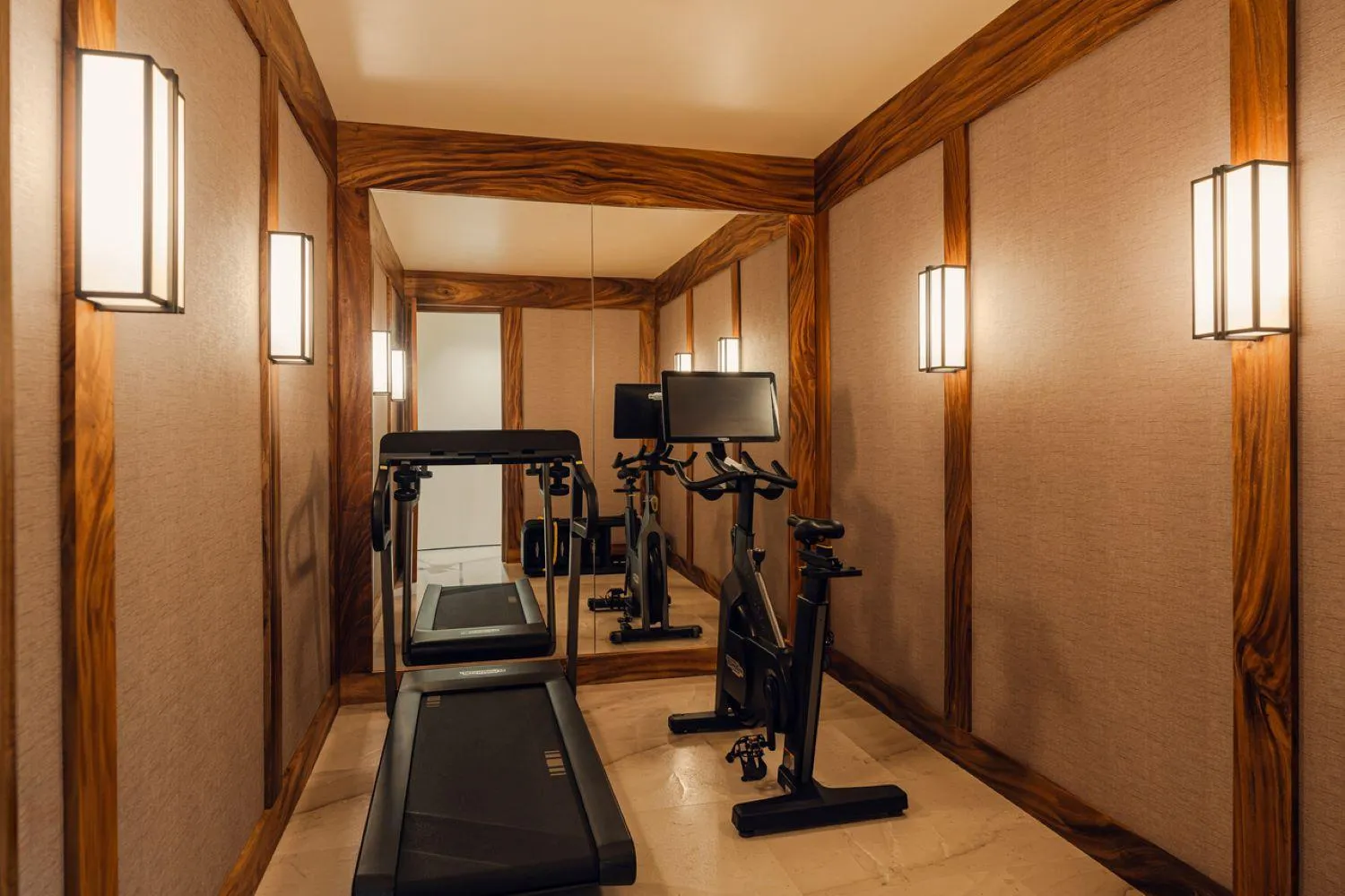 Fitness centre/facilities in Nobu Hotel Los Cabos