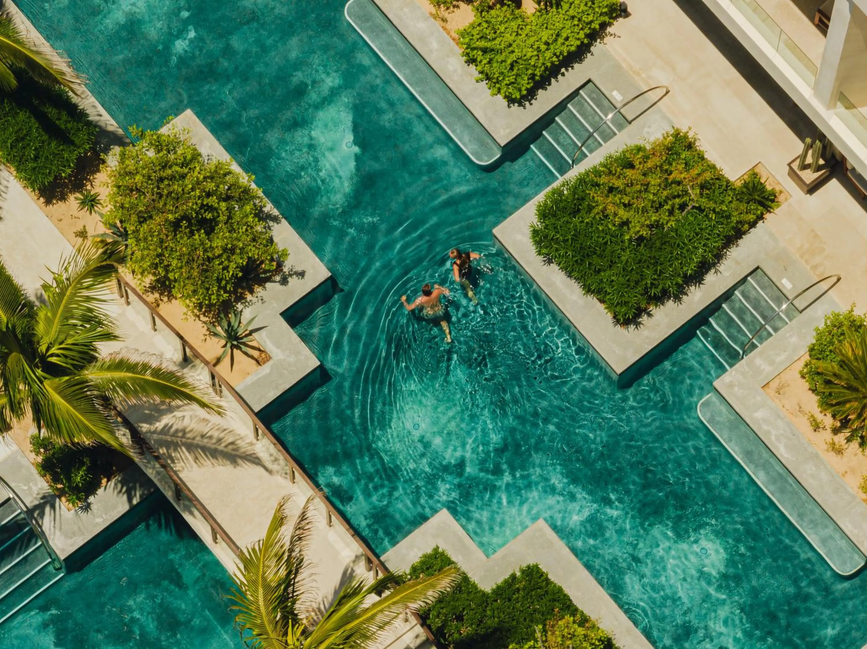 Swimming pool in Nobu Hotel Los Cabos