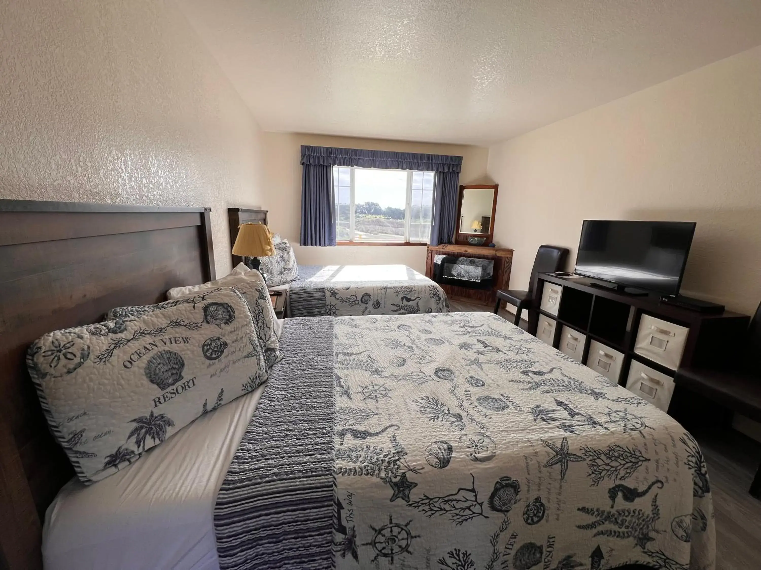 Bed in Gualala Country Inn Bed in Gualala Country Inn