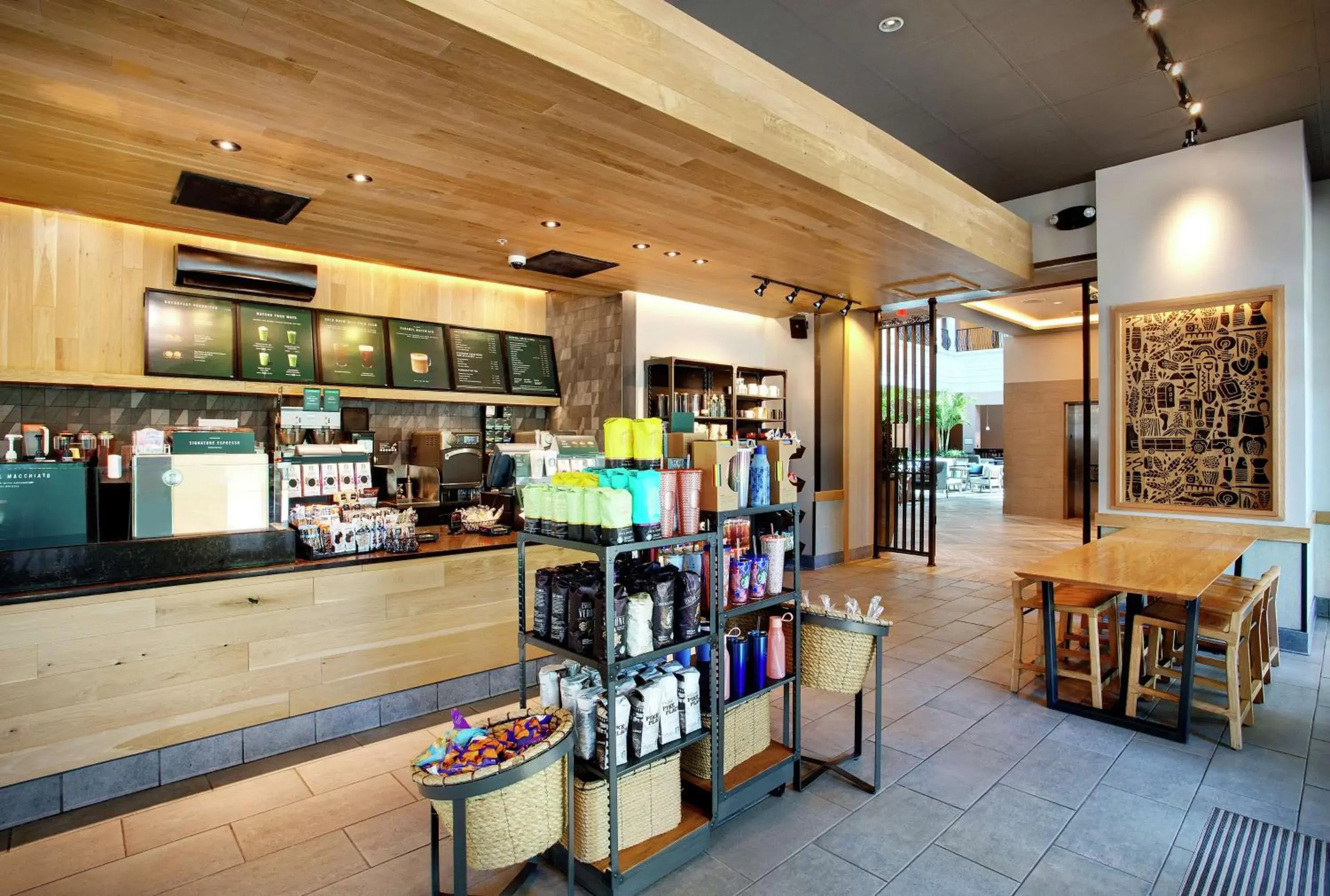 Restaurant/places to eat in Embassy Suites by Hilton Tampa Downtown Convention Center Restaurant/places to eat in Embassy Suites by Hilton Tampa Downtown Convention Center