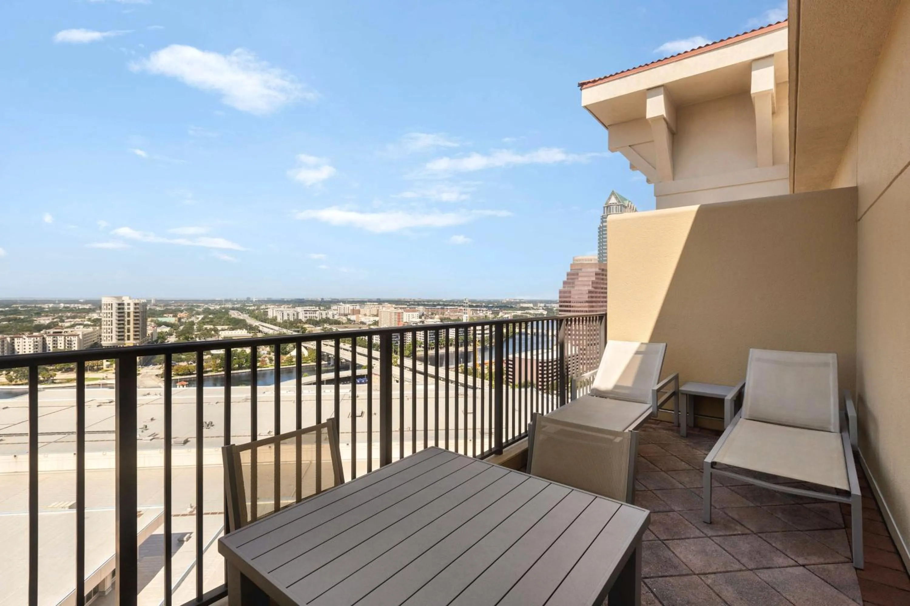 Living room in Embassy Suites by Hilton Tampa Downtown Convention Center