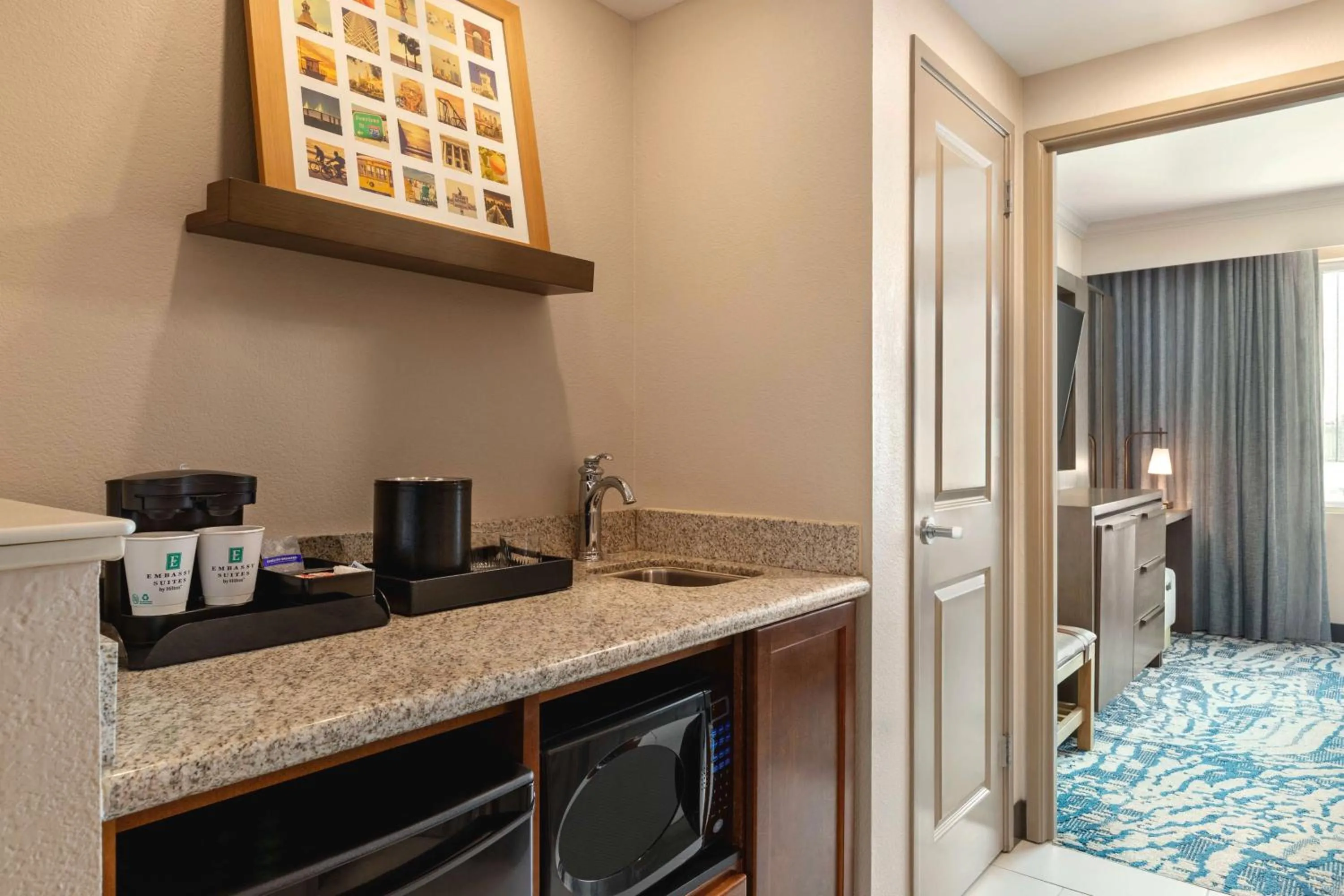 Other, Bed in Embassy Suites by Hilton Tampa Downtown Convention Center