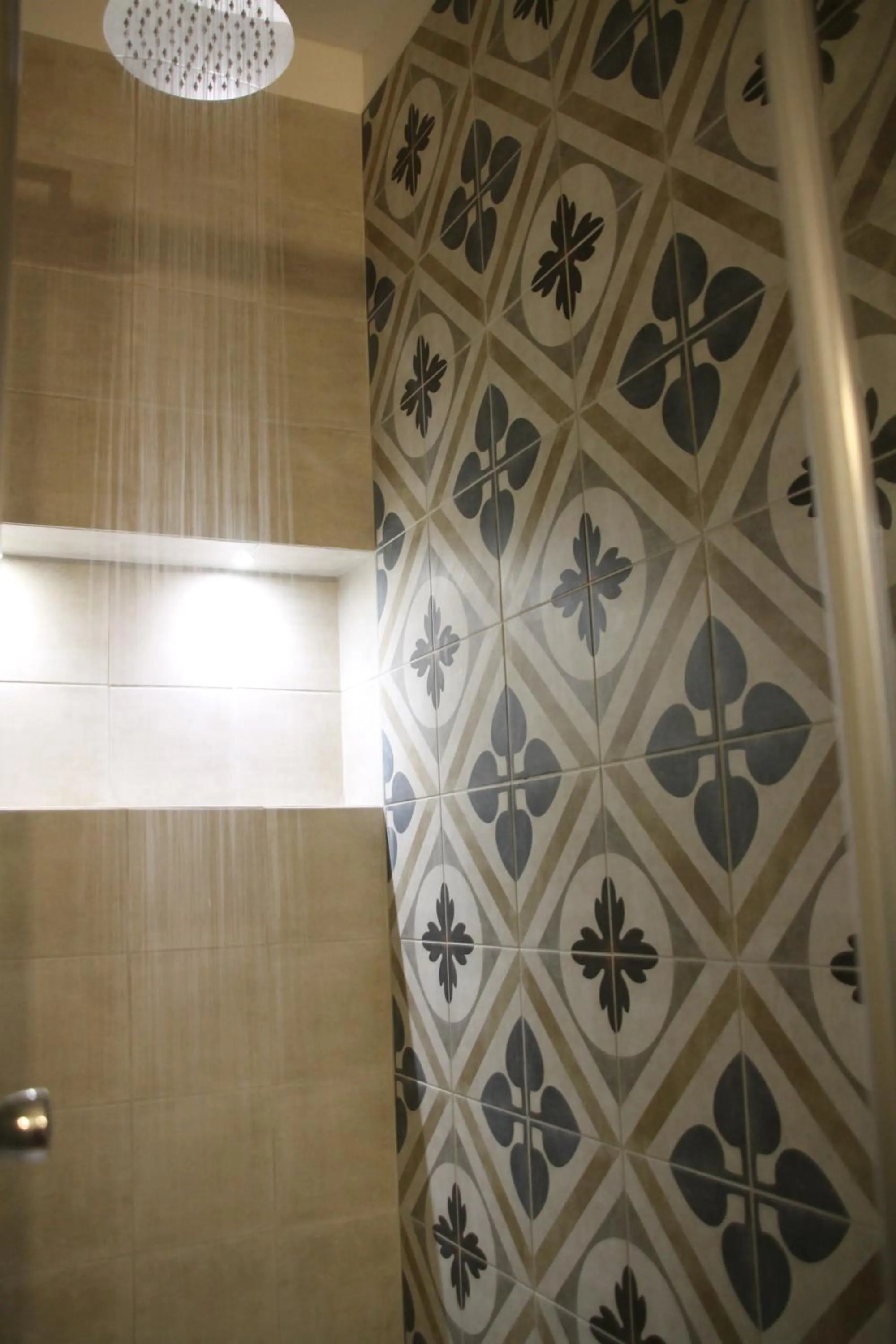 Shower in Residence Kalipè