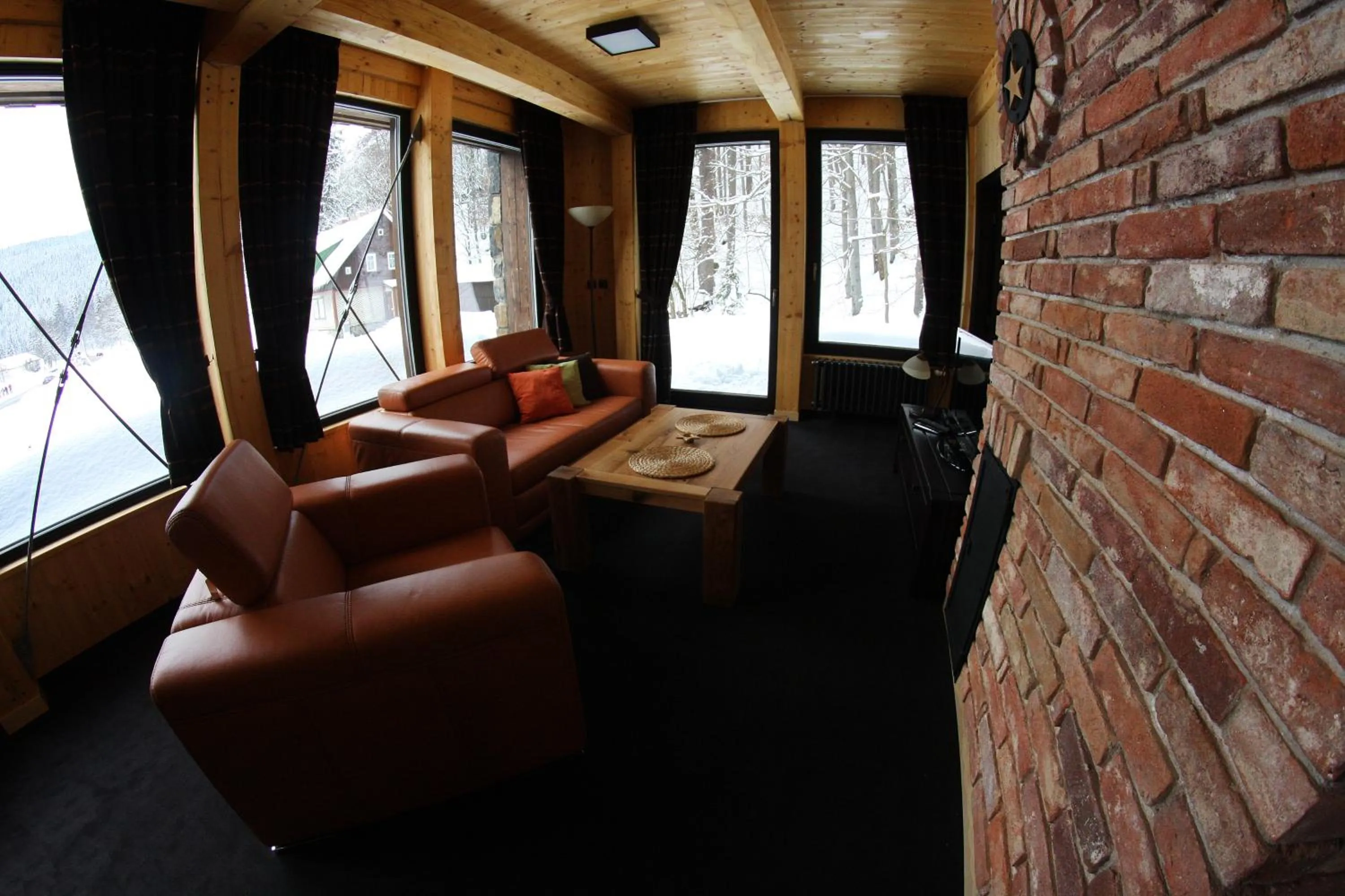 Living room in Krakonošova Dílna "WOODHAUS"