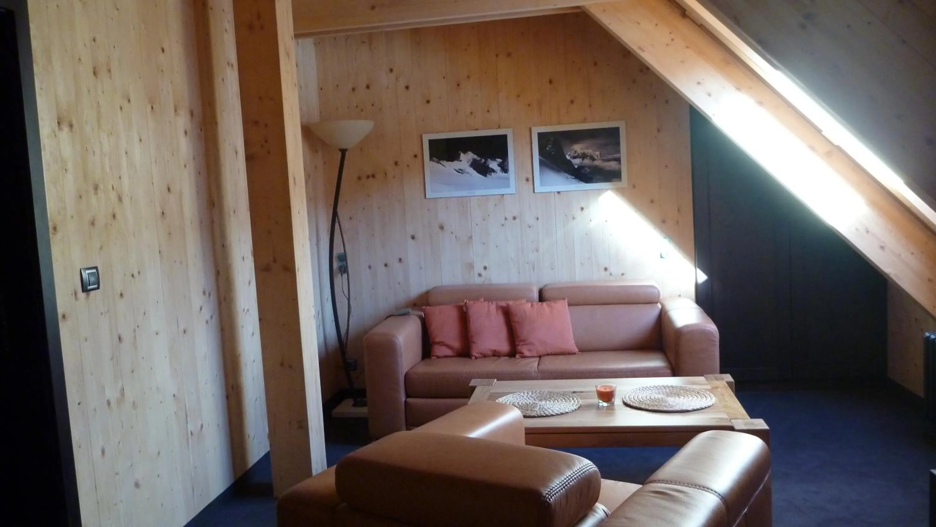 Seating area in Krakonošova Dílna "WOODHAUS"