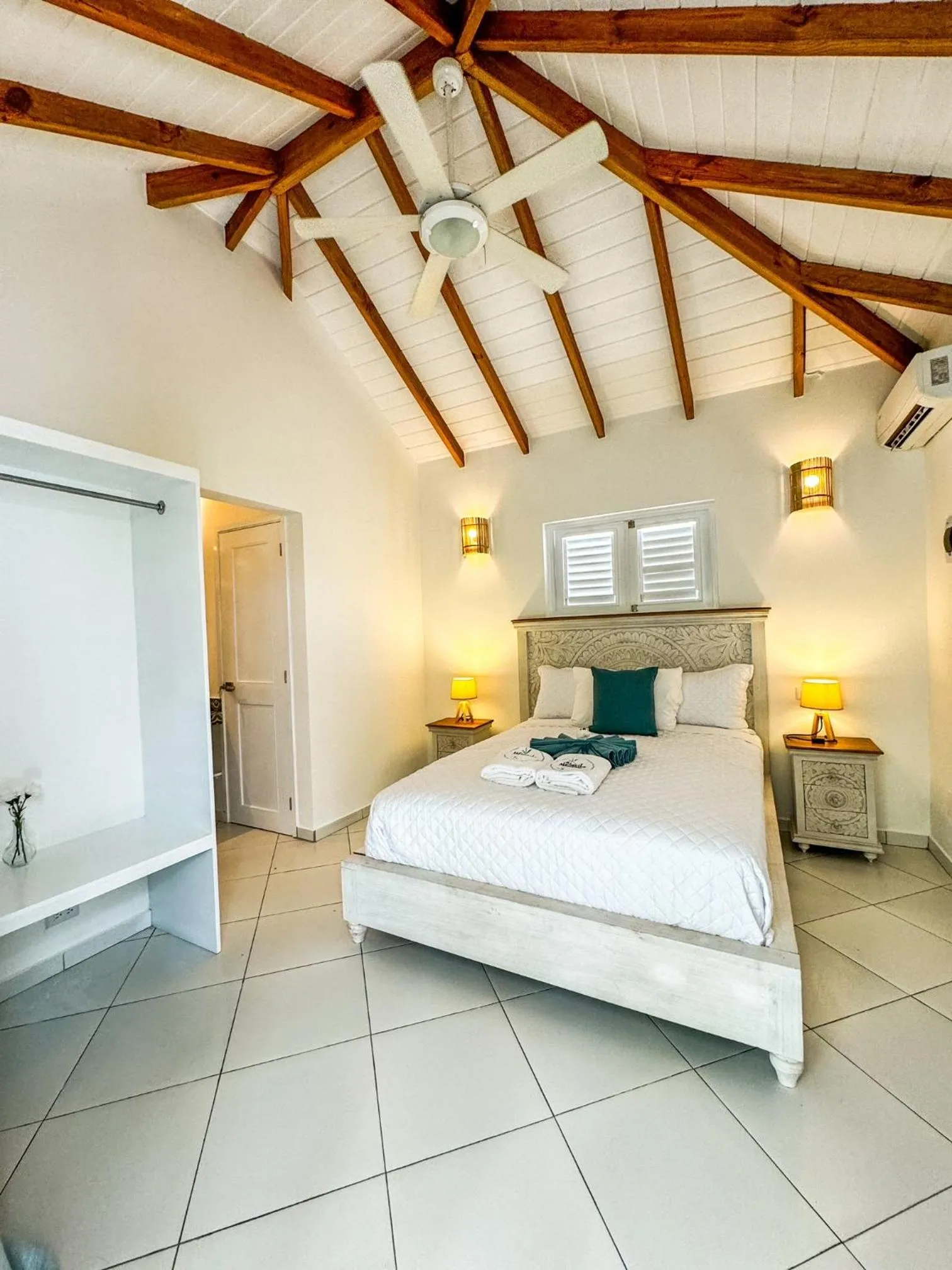 Bed in El Mosquito Boutique Hotel Playa Bonita