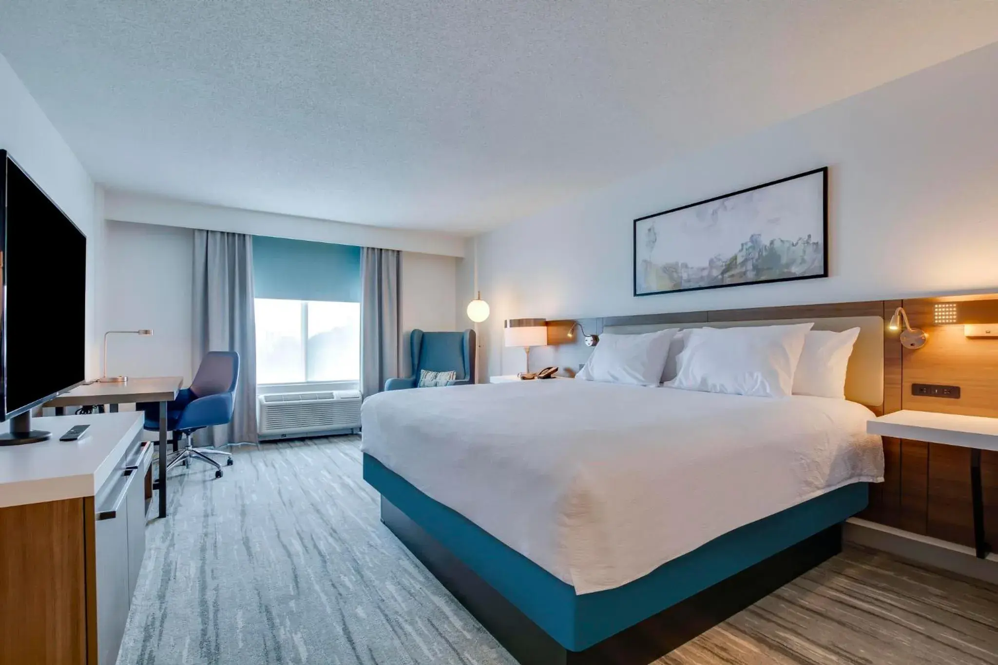 Bed in Hilton Garden Inn Louisville Airport Bed in Hilton Garden Inn Louisville Airport