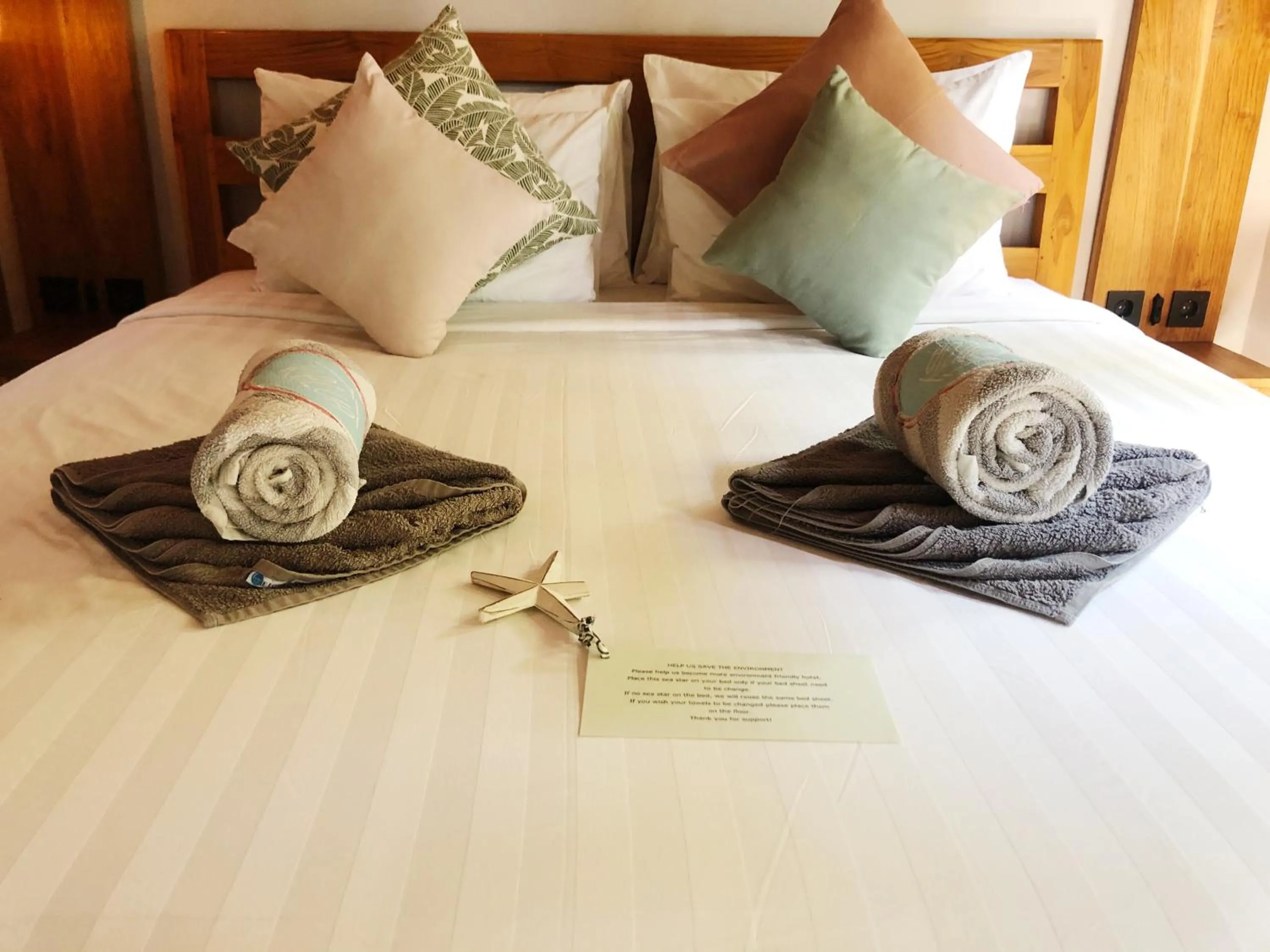 Bed in Kalua Boutique Bungalows