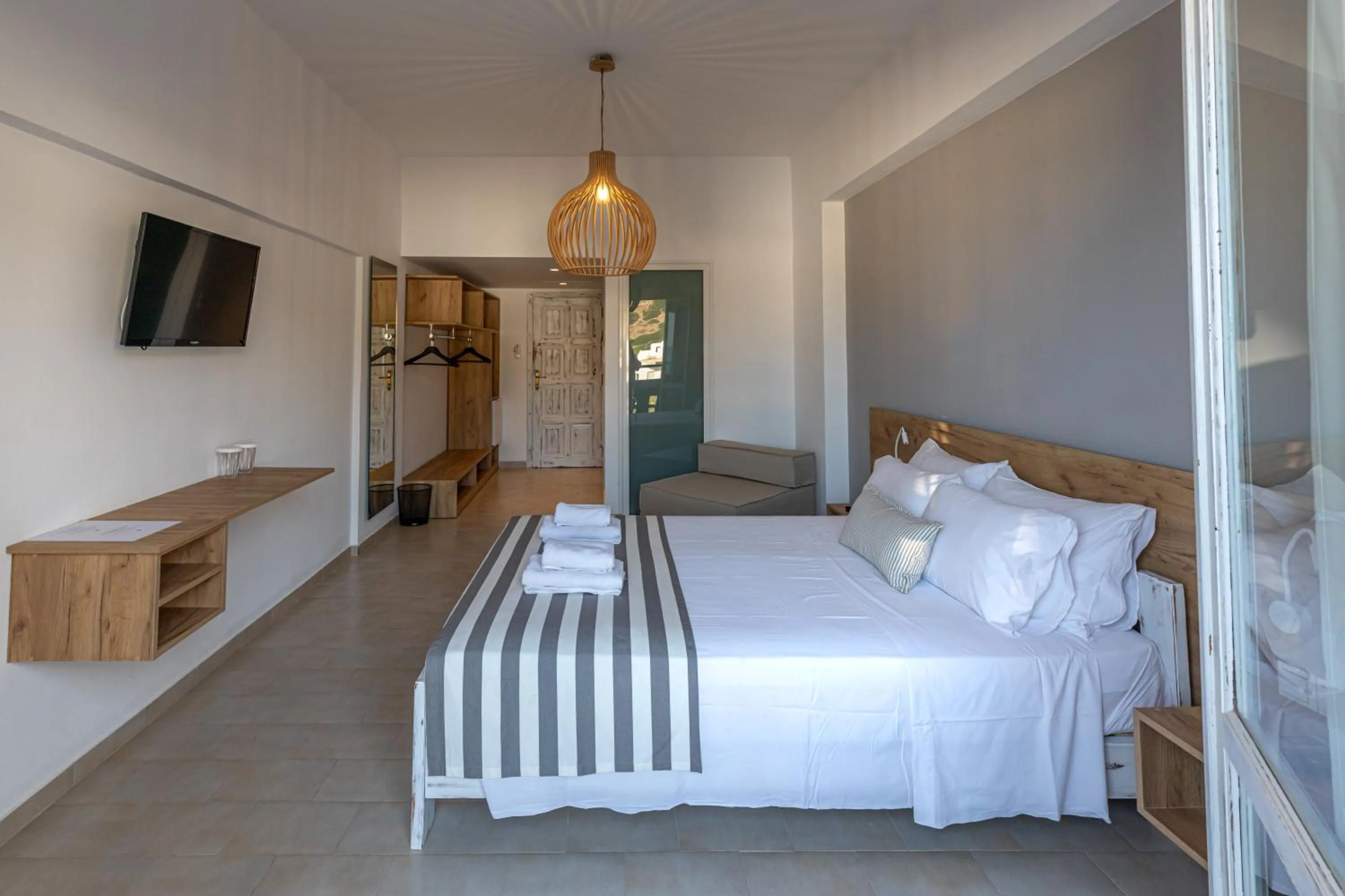 Bedroom, Bed in Triton Authentic Cretan Hotel