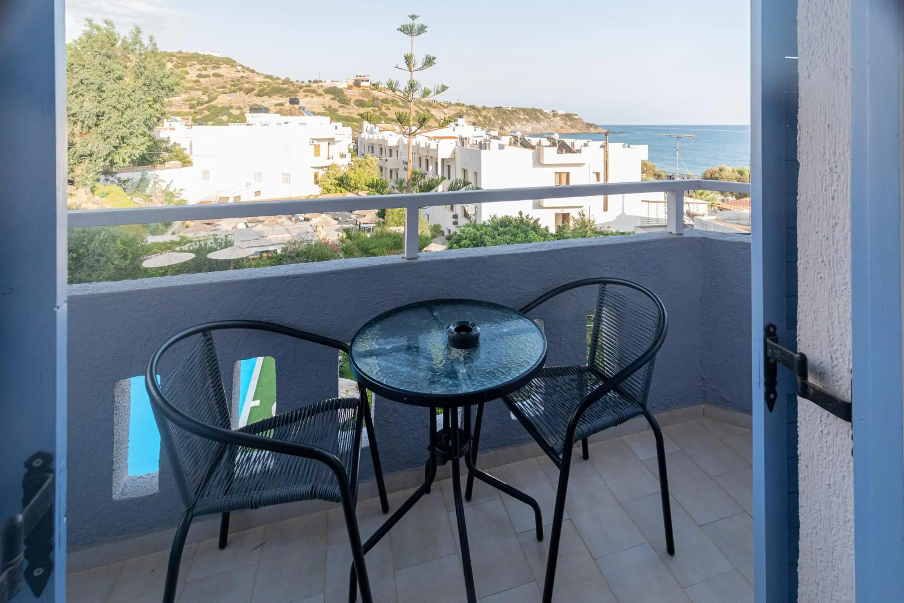 Deluxe Triple Room with Side Sea View in Triton Authentic Cretan Hotel Deluxe Triple Room with Side Sea View in Triton Authentic Cretan Hotel