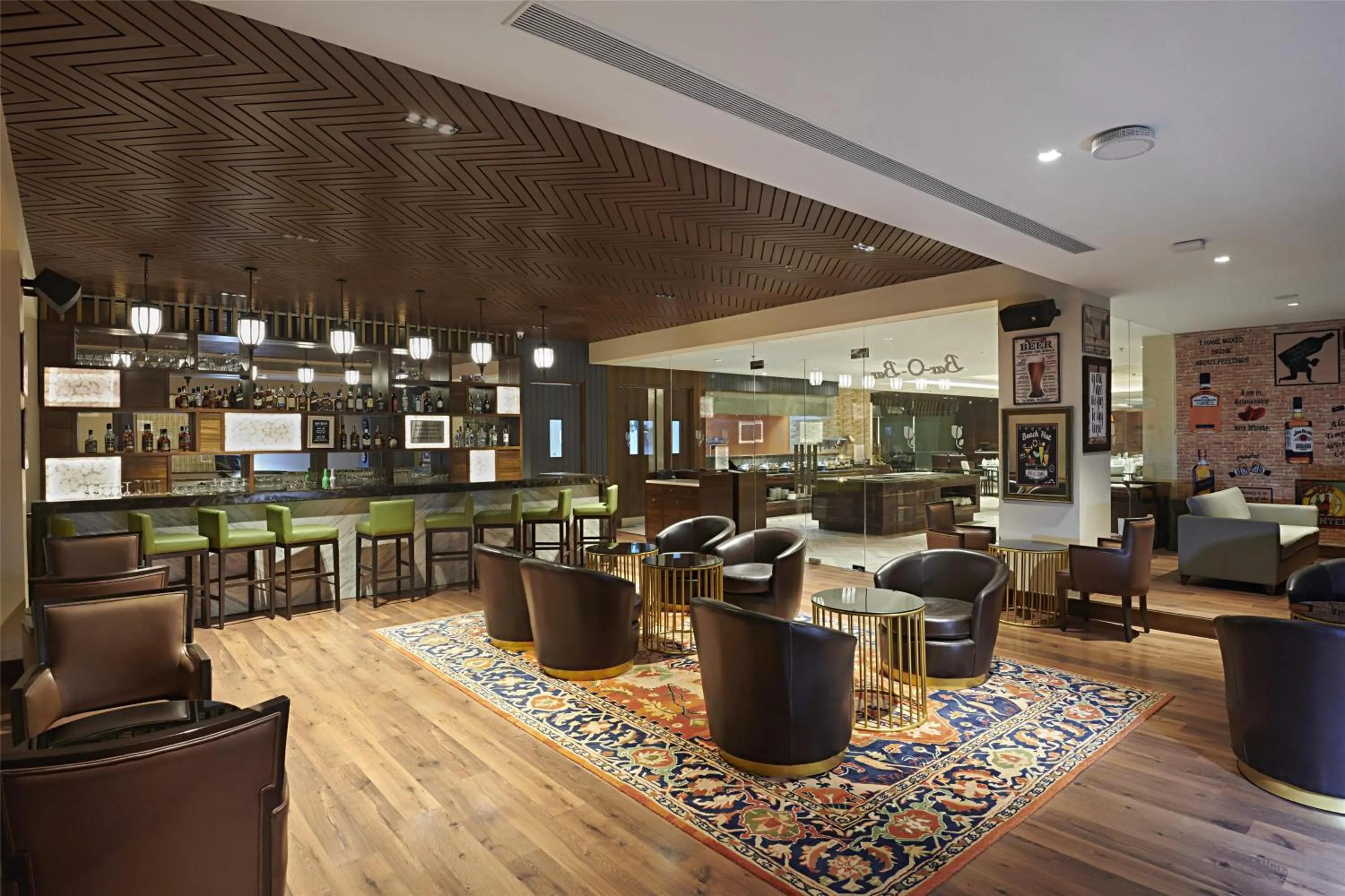 Lounge or bar in Country Inn & Suites by Radisson Chandigarh Zirakpur
