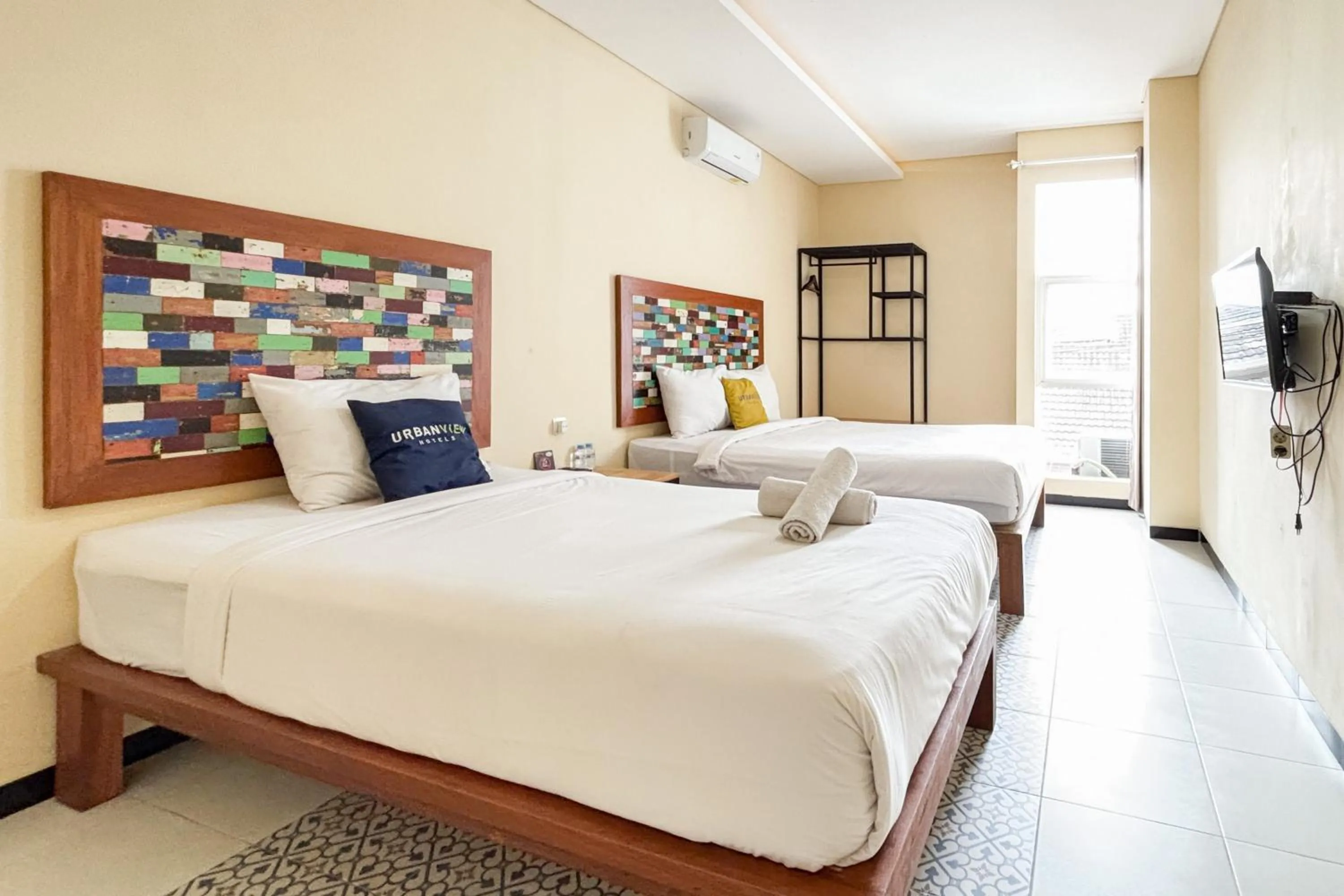 Bedroom, Bed in Urbanview Hotel Omah Anin Batu by RedDoorz