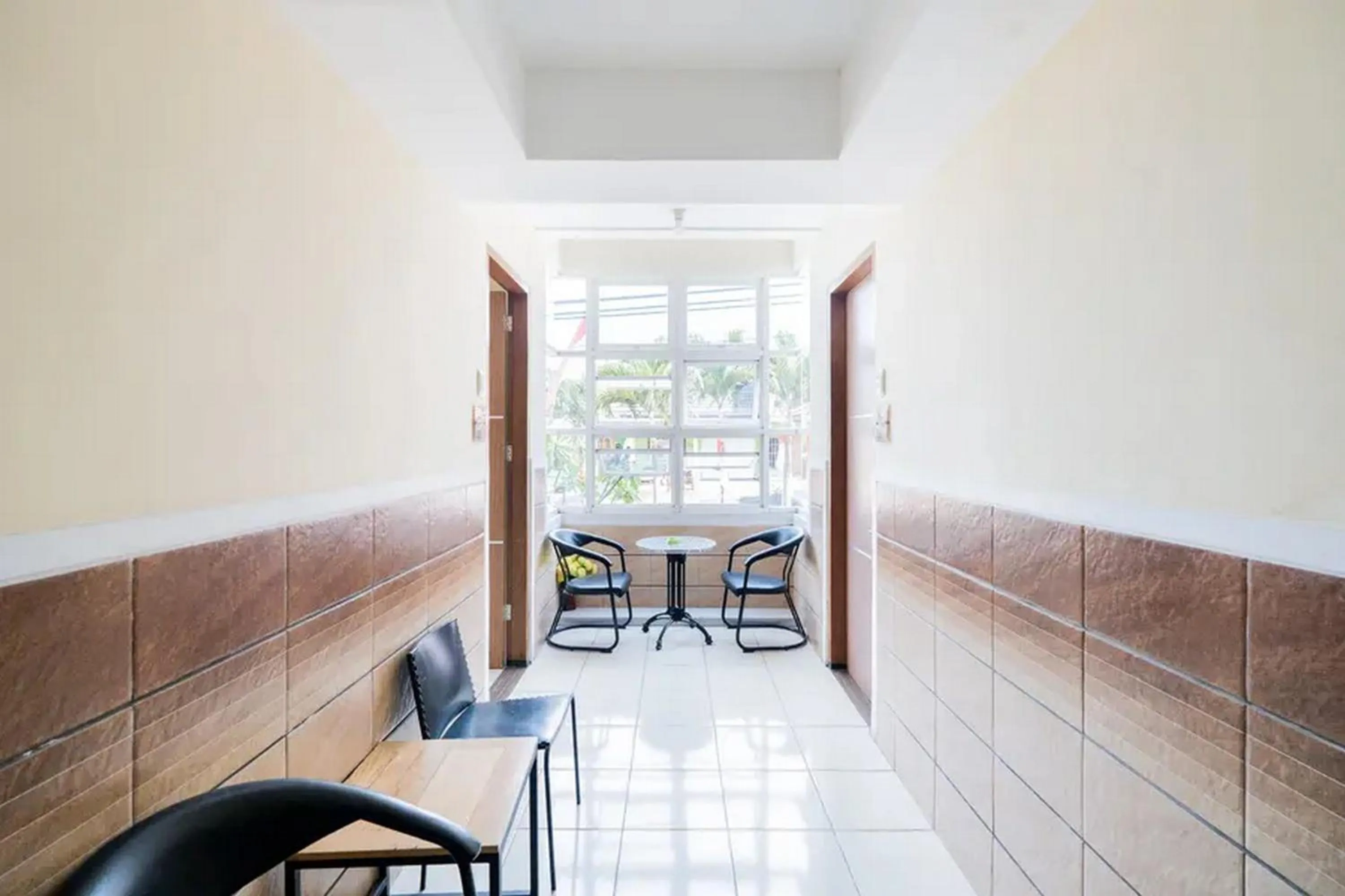 Property building in Urbanview Hotel Omah Anin Batu by RedDoorz