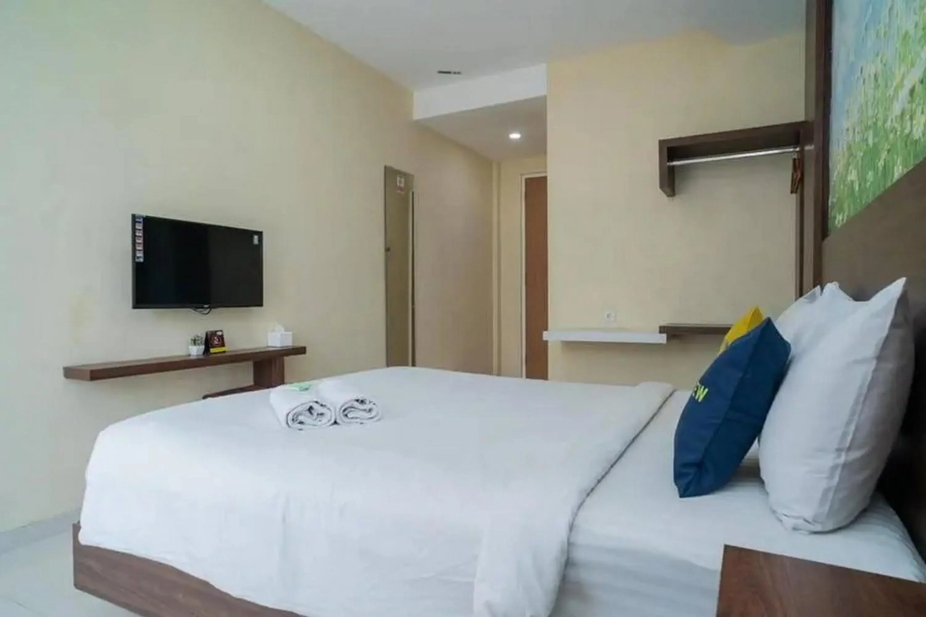 Bed in Urbanview Hotel Omah Anin Batu by RedDoorz Bed in Urbanview Hotel Omah Anin Batu by RedDoorz