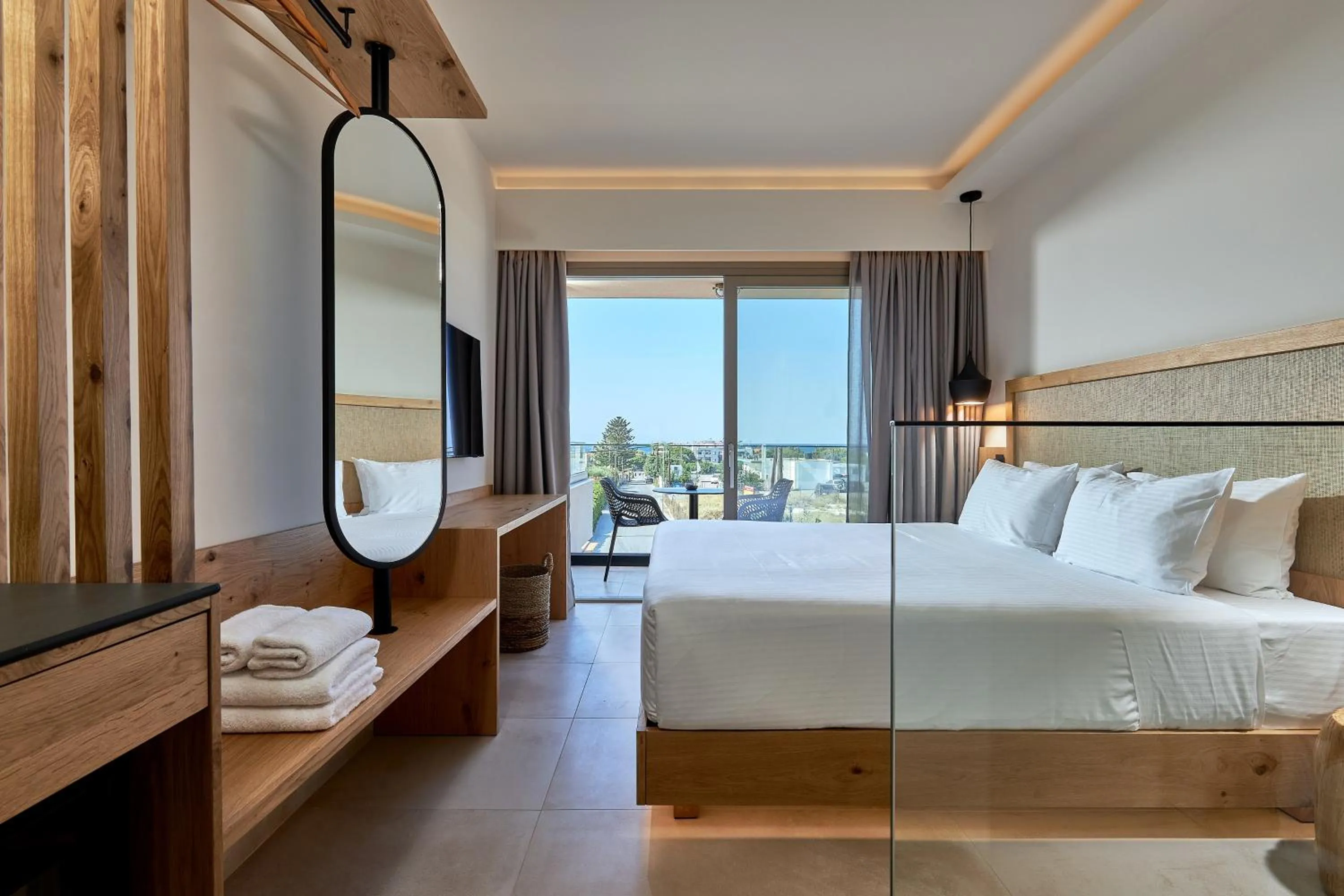 Bedroom, Bed in Sentido Amounda Bay