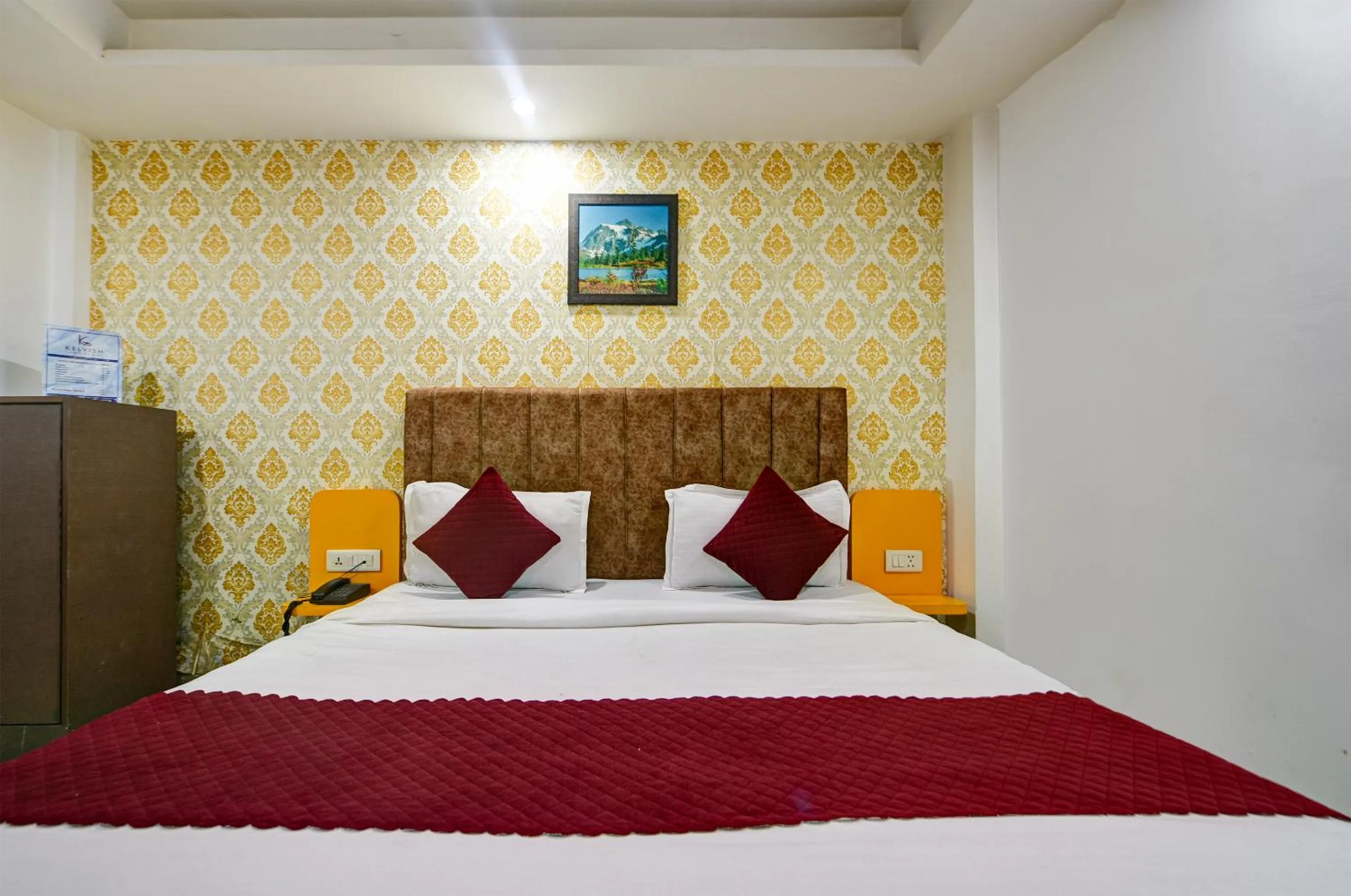 Bed in Kelvish Hotel- Delhi Airport
