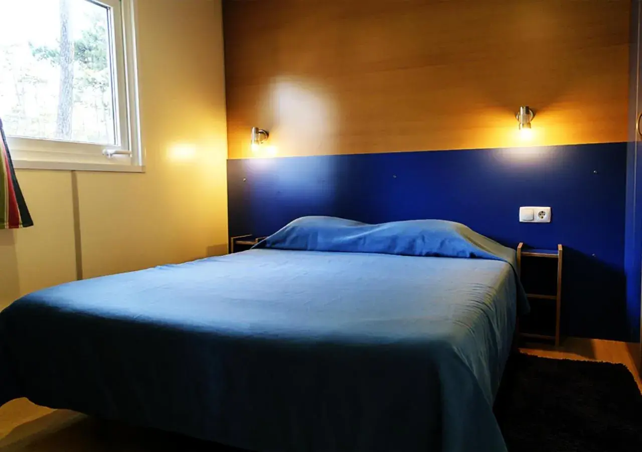 Bedroom, Bed in Parque de Campismo Orbitur Sitava Milfontes Bedroom, Bed in Parque de Campismo Orbitur Sitava Milfontes