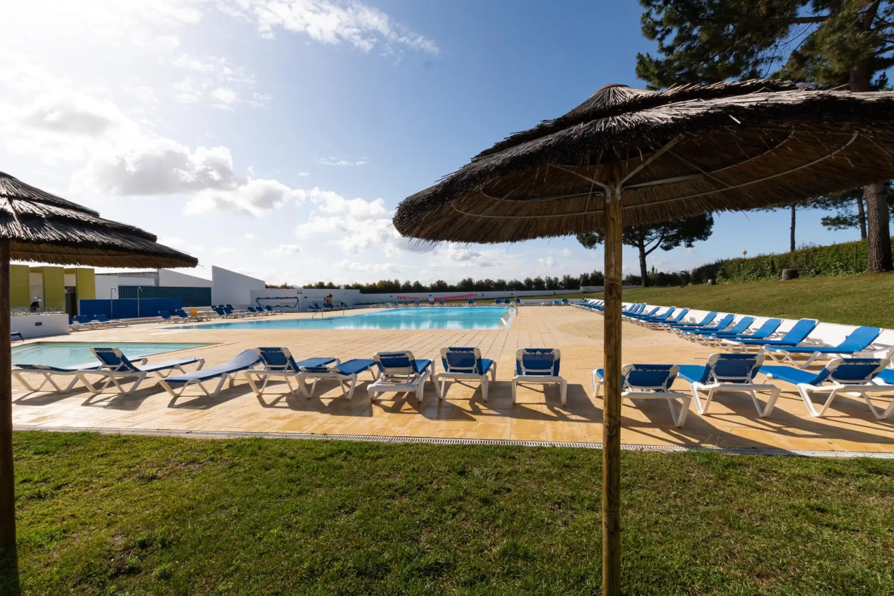 Swimming pool in Parque de Campismo Orbitur Sitava Milfontes Swimming pool in Parque de Campismo Orbitur Sitava Milfontes