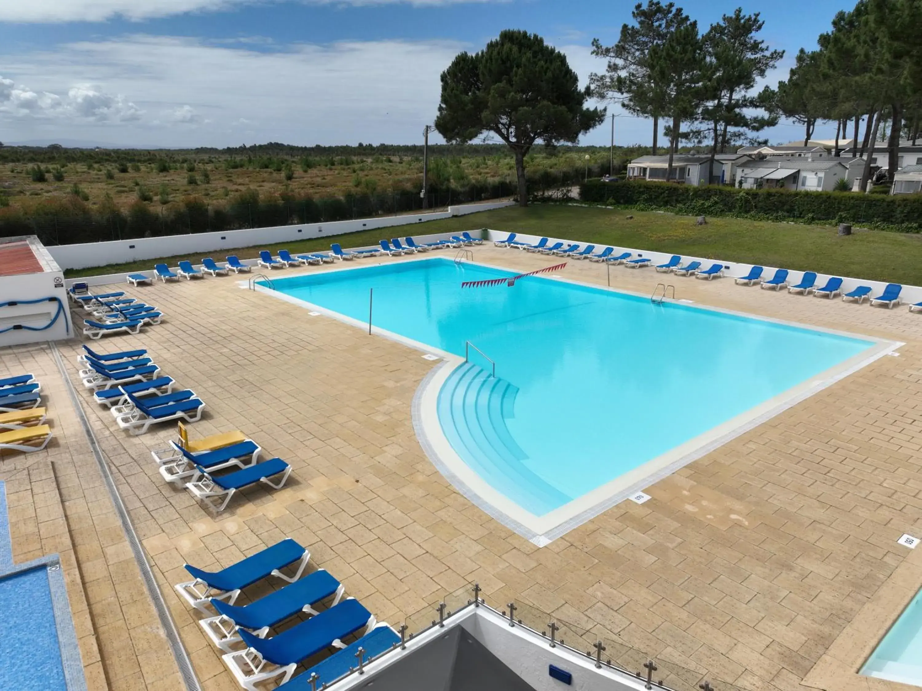 Swimming pool in Parque de Campismo Orbitur Sitava Milfontes Swimming pool in Parque de Campismo Orbitur Sitava Milfontes