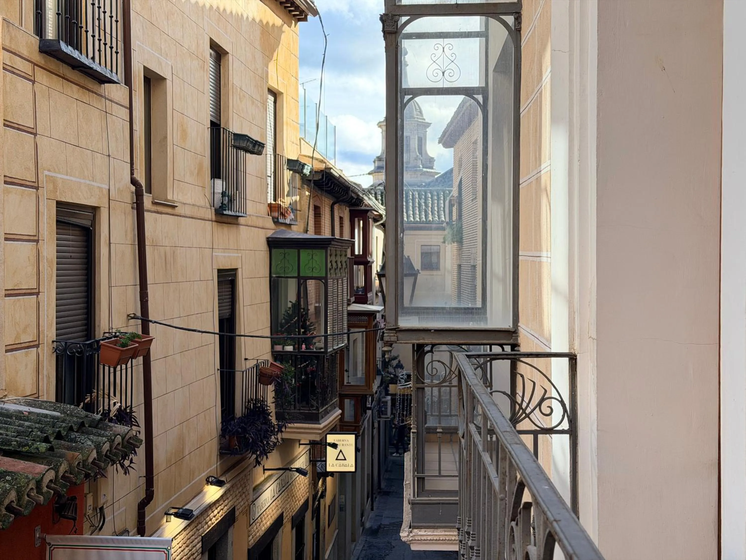 Smartmonki Sinagoga Entre la Catedral y Zocodover