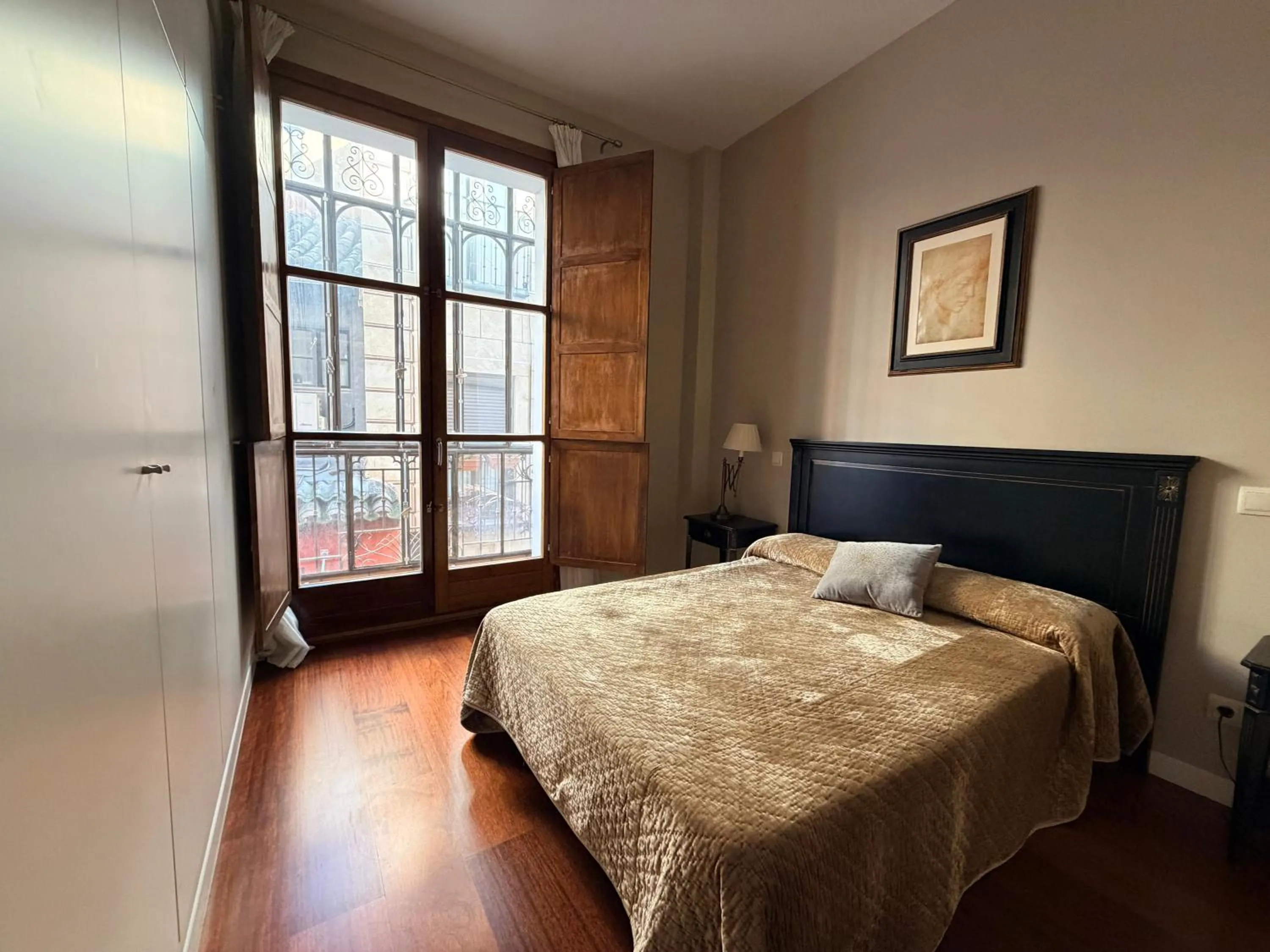 Bed in Smartmonki Sinagoga Entre la Catedral y Zocodover