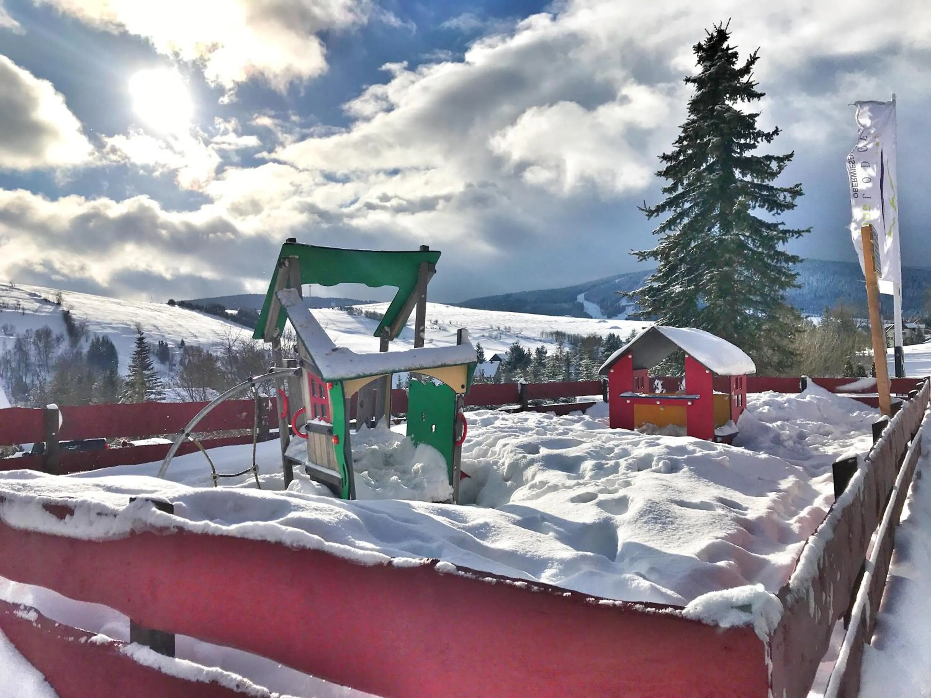 Facade/entrance in Alpina Lodge Hotel Oberwiesenthal