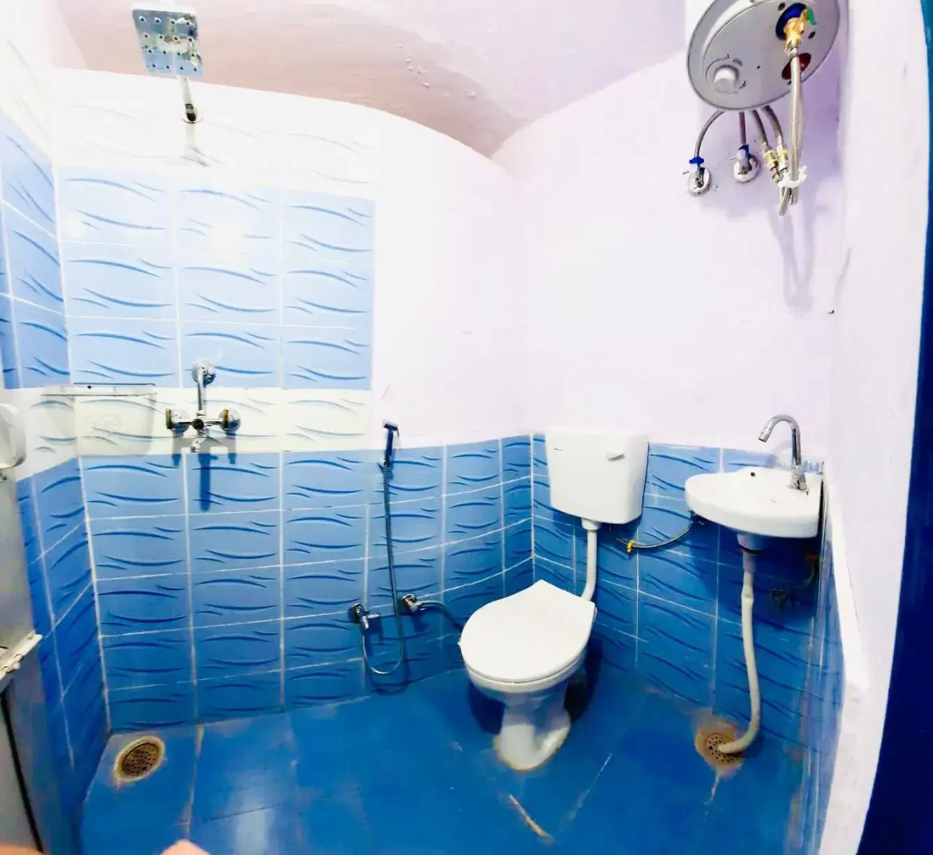 Small Double Room - single occupancy in Housetel Small Double Room - single occupancy in Housetel