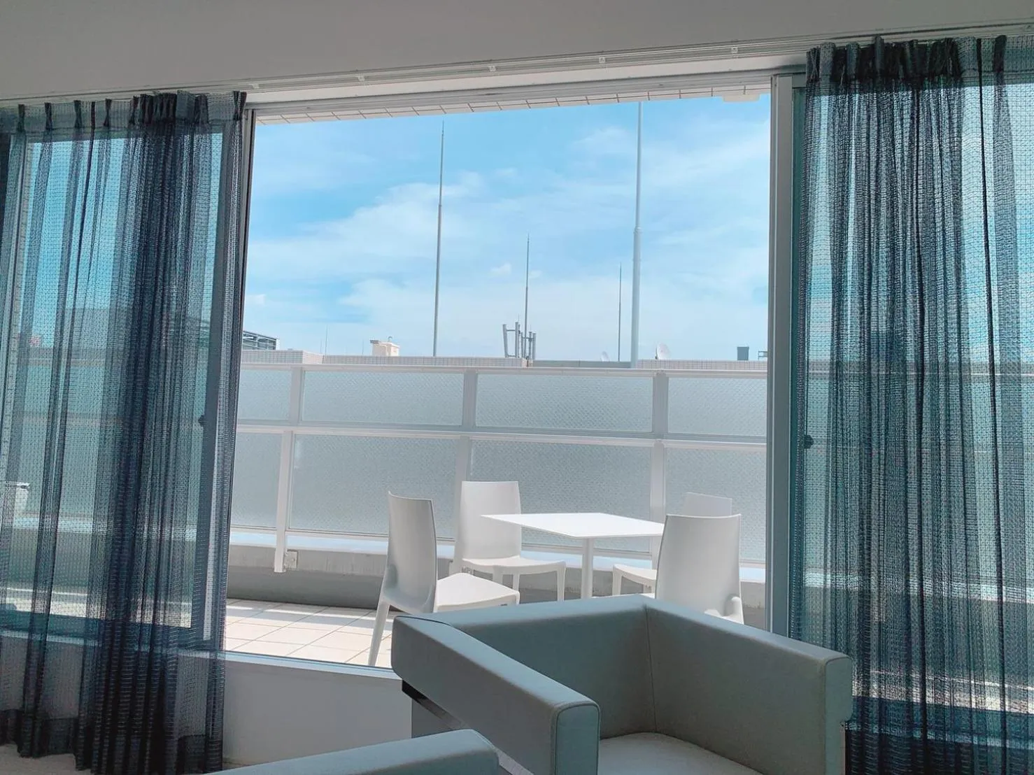 Photo of the whole room in PG Kuromon