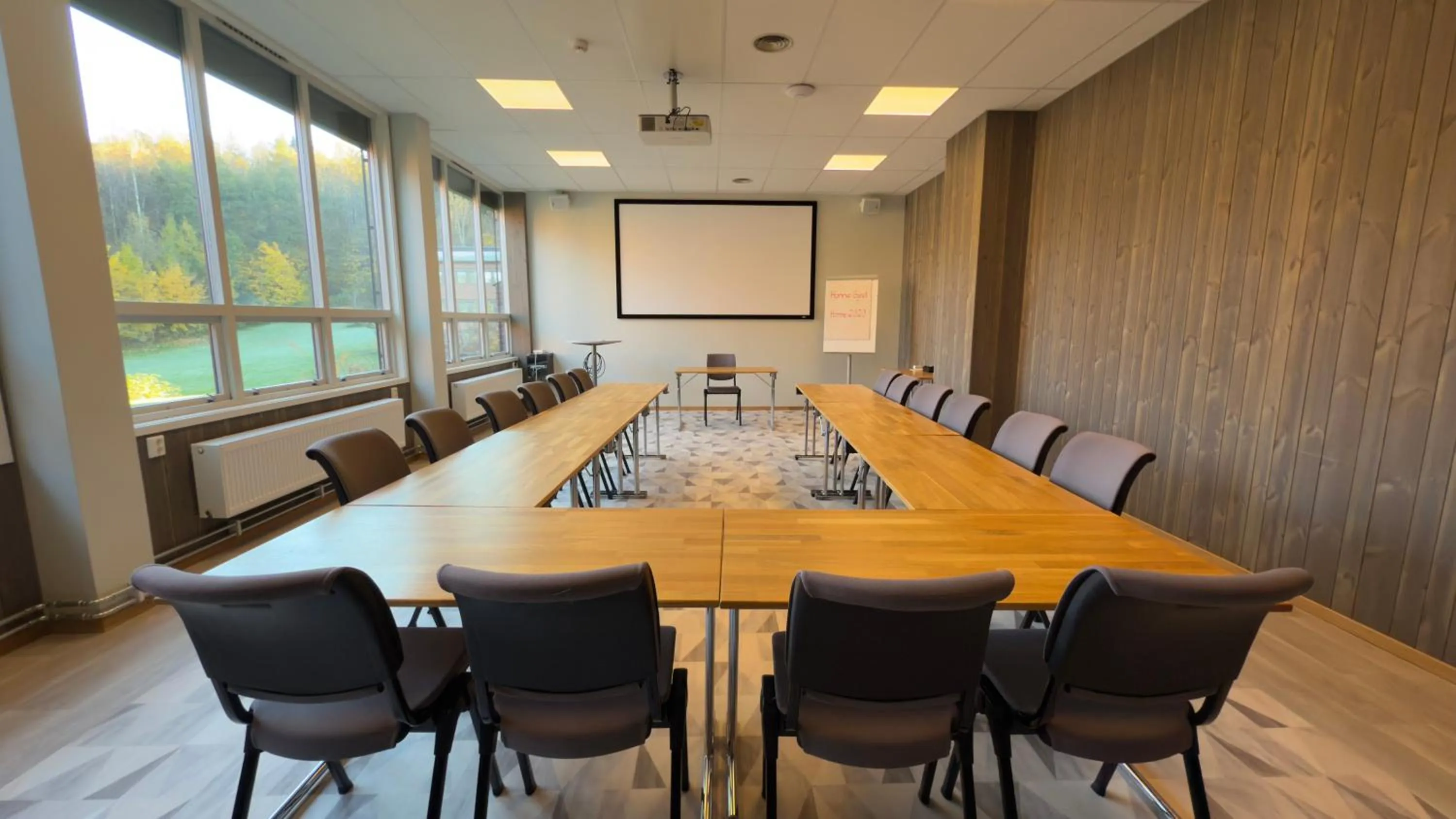 Meeting/conference room in Honne Hotell