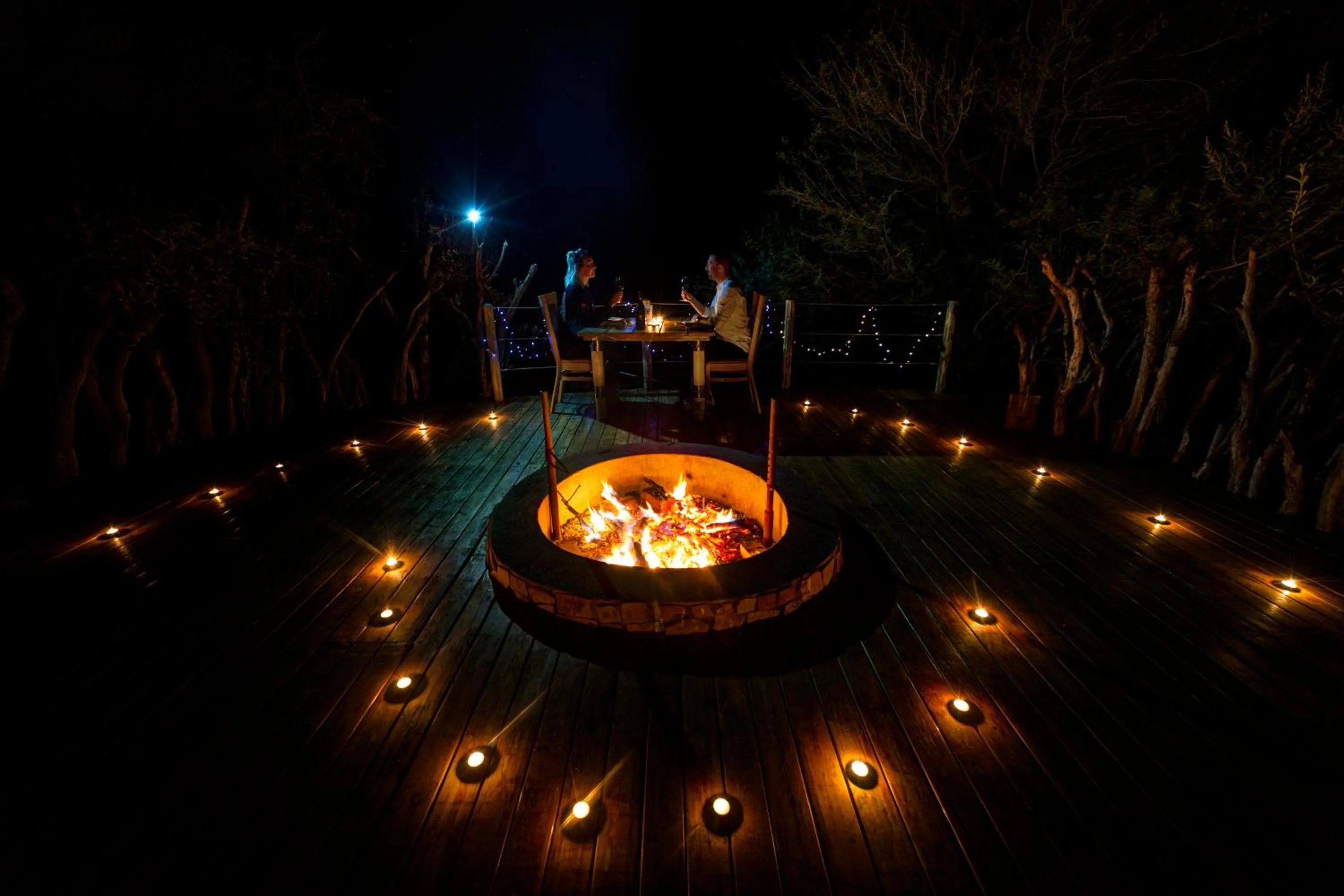 Restaurant/places to eat in Naankuse Lodge